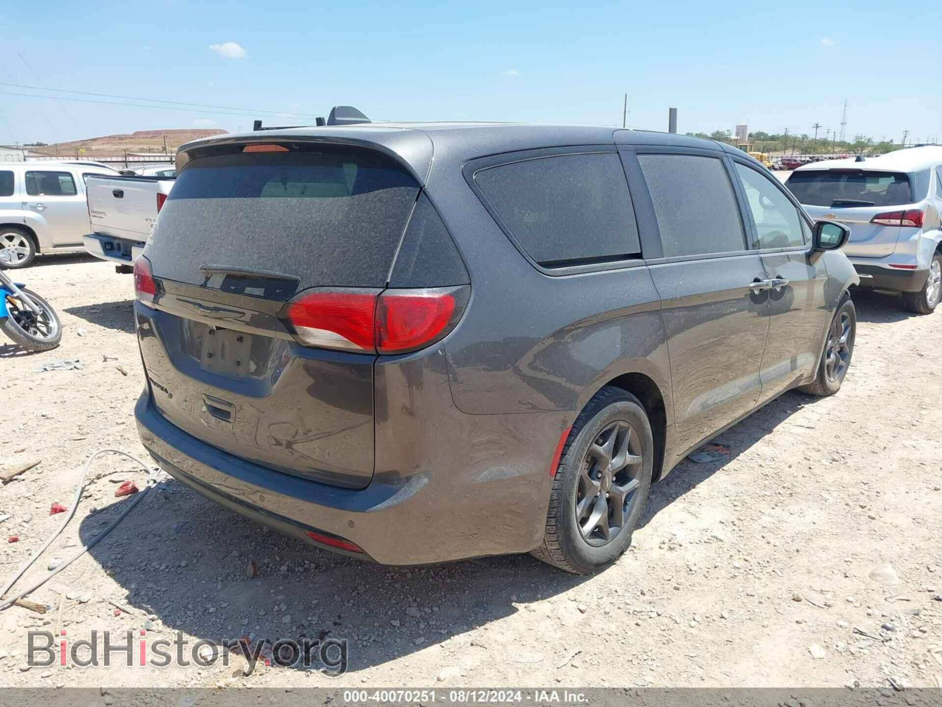 2020 CHRYSLER PACIFICA - VIN: 2C4RC1FG5LR128737 - Photo 4
