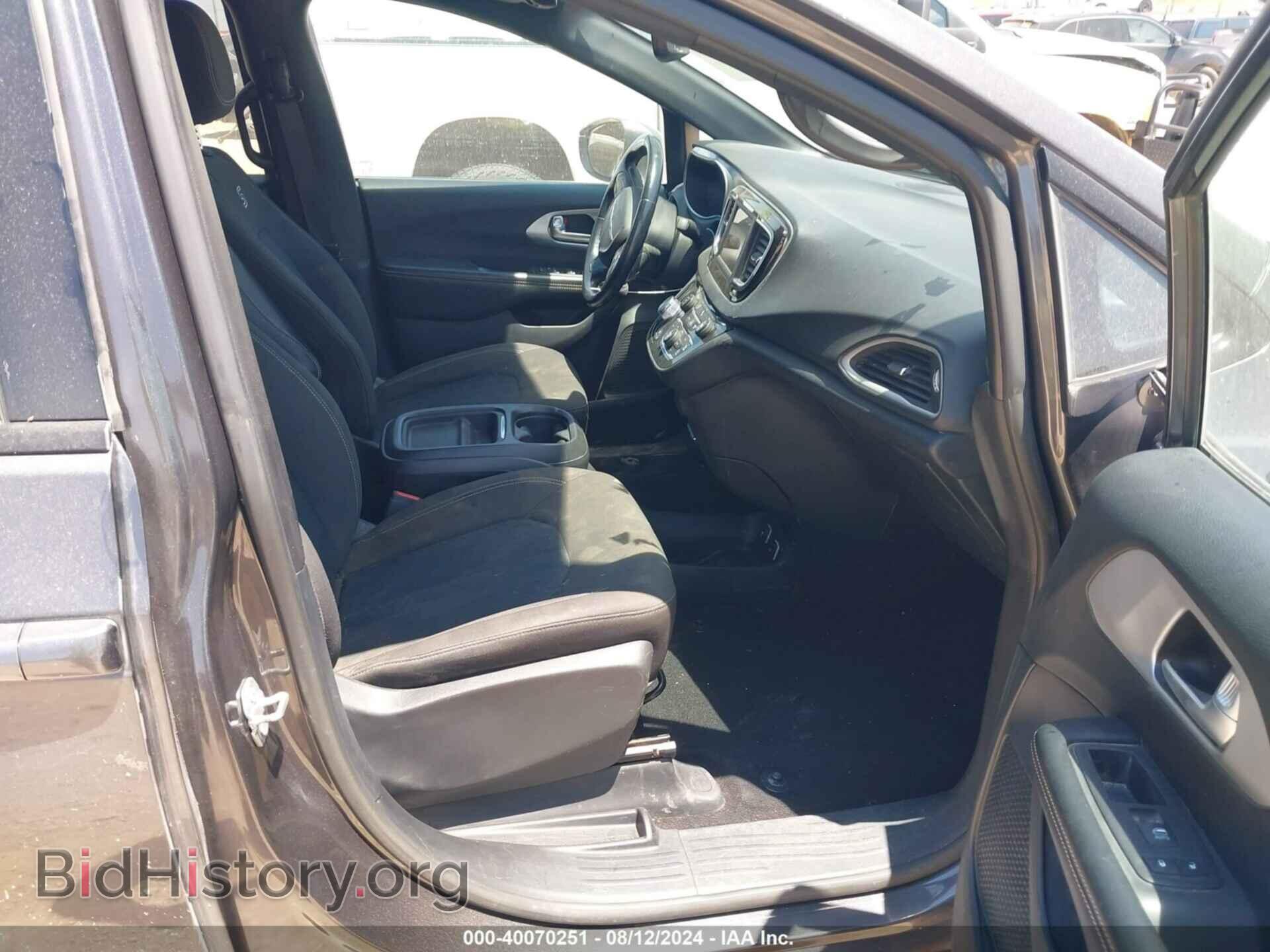2020 CHRYSLER PACIFICA - VIN: 2C4RC1FG5LR128737 - Photo 5
