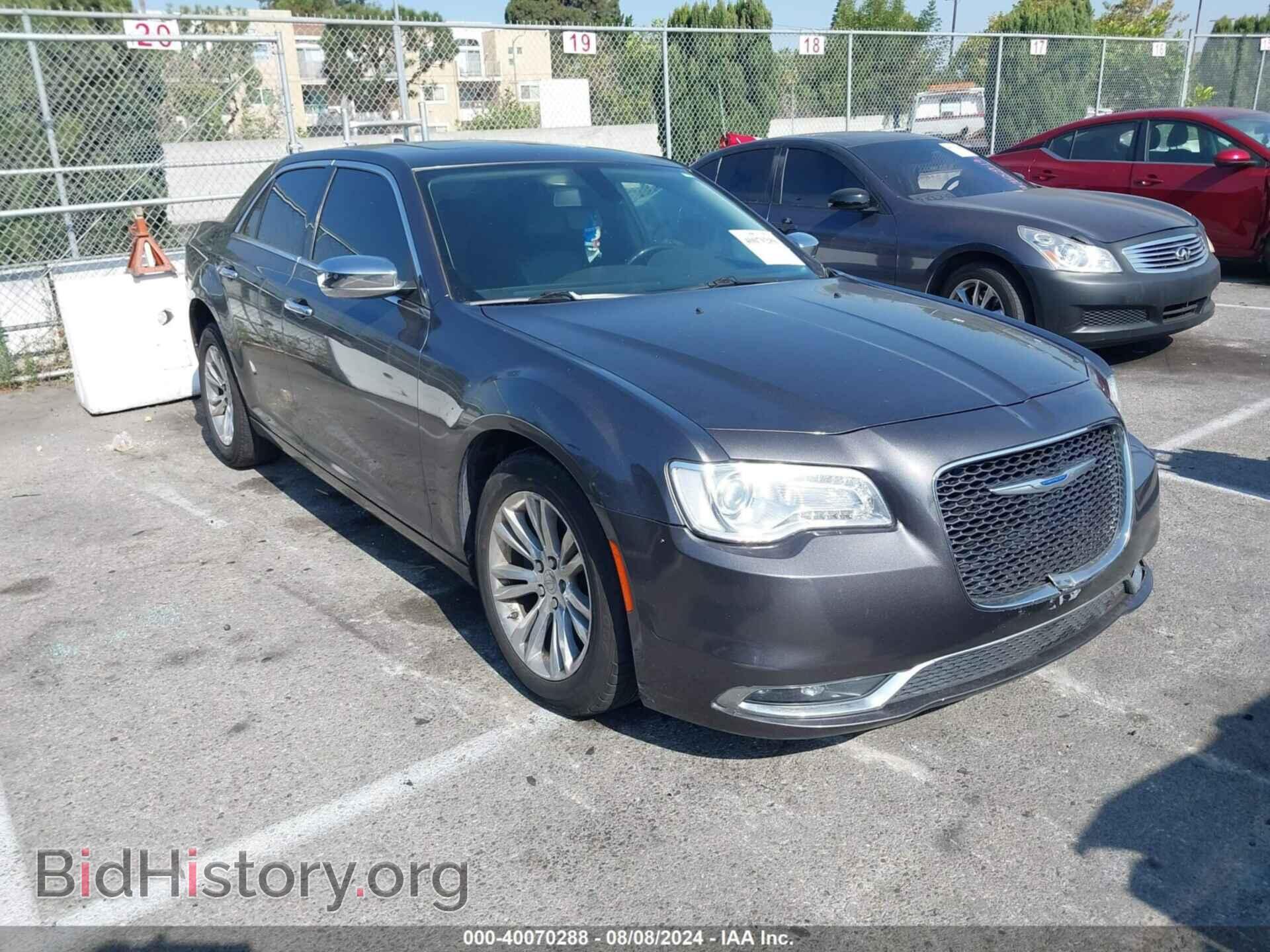 Фотография 2C3CCAEG1KH577574 - CHRYSLER 300 2019