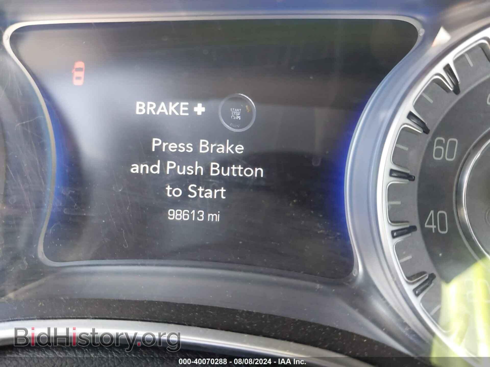 2019 CHRYSLER 300 - VIN: 2C3CCAEG1KH577574 - Фото 7
