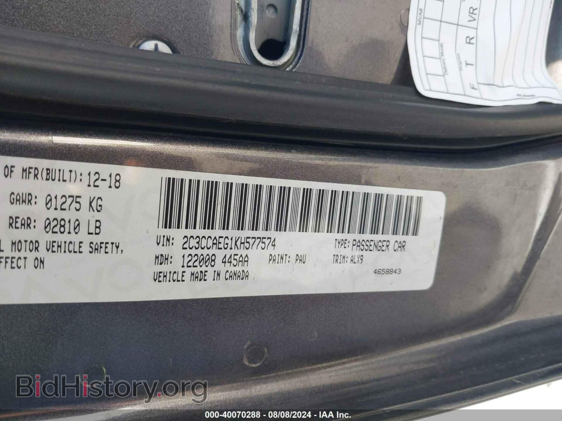 2019 CHRYSLER 300 - VIN: 2C3CCAEG1KH577574 - Фото 9