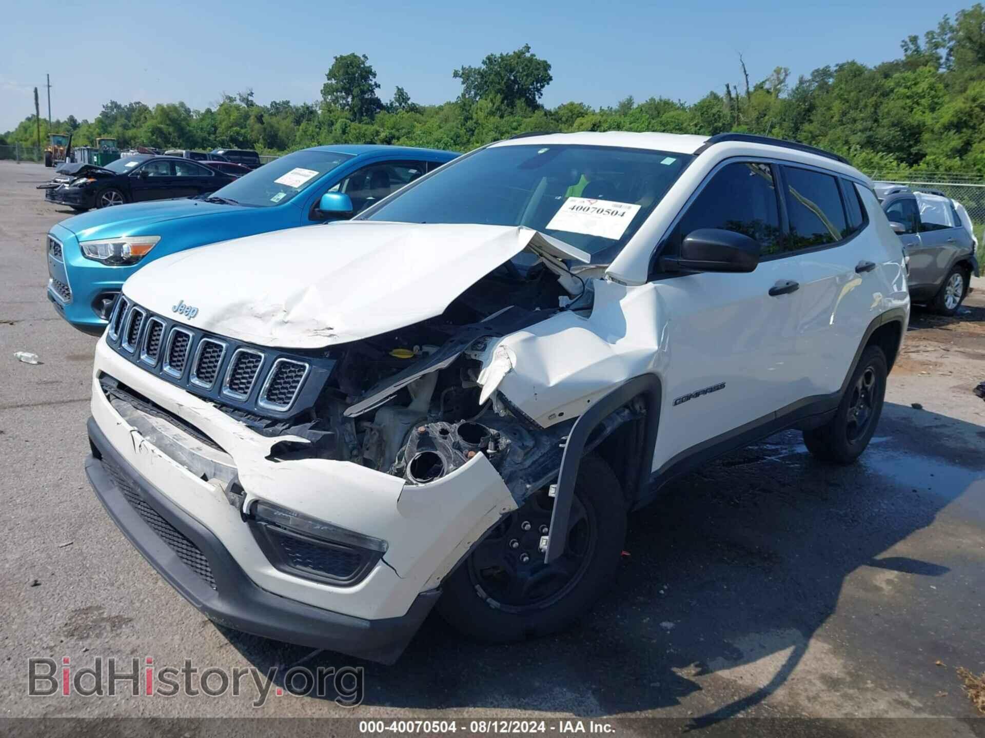 2019 JEEP COMPASS - VIN: 3C4NJDAB9KT593003 - Фото 2
