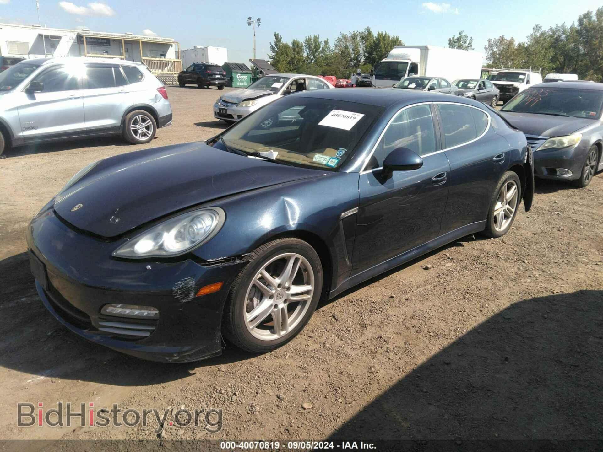 2011 PORSCHE PANAMERA - VIN: WP0AB2A73BL061916 - Фото 2