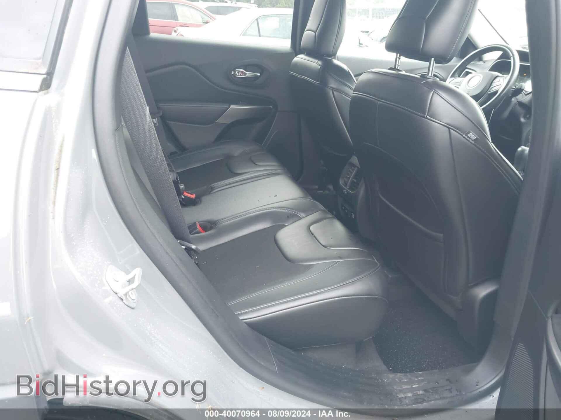2019 JEEP CHEROKEE - VIN: 1C4PJMLB3KD433193 - Фото 8