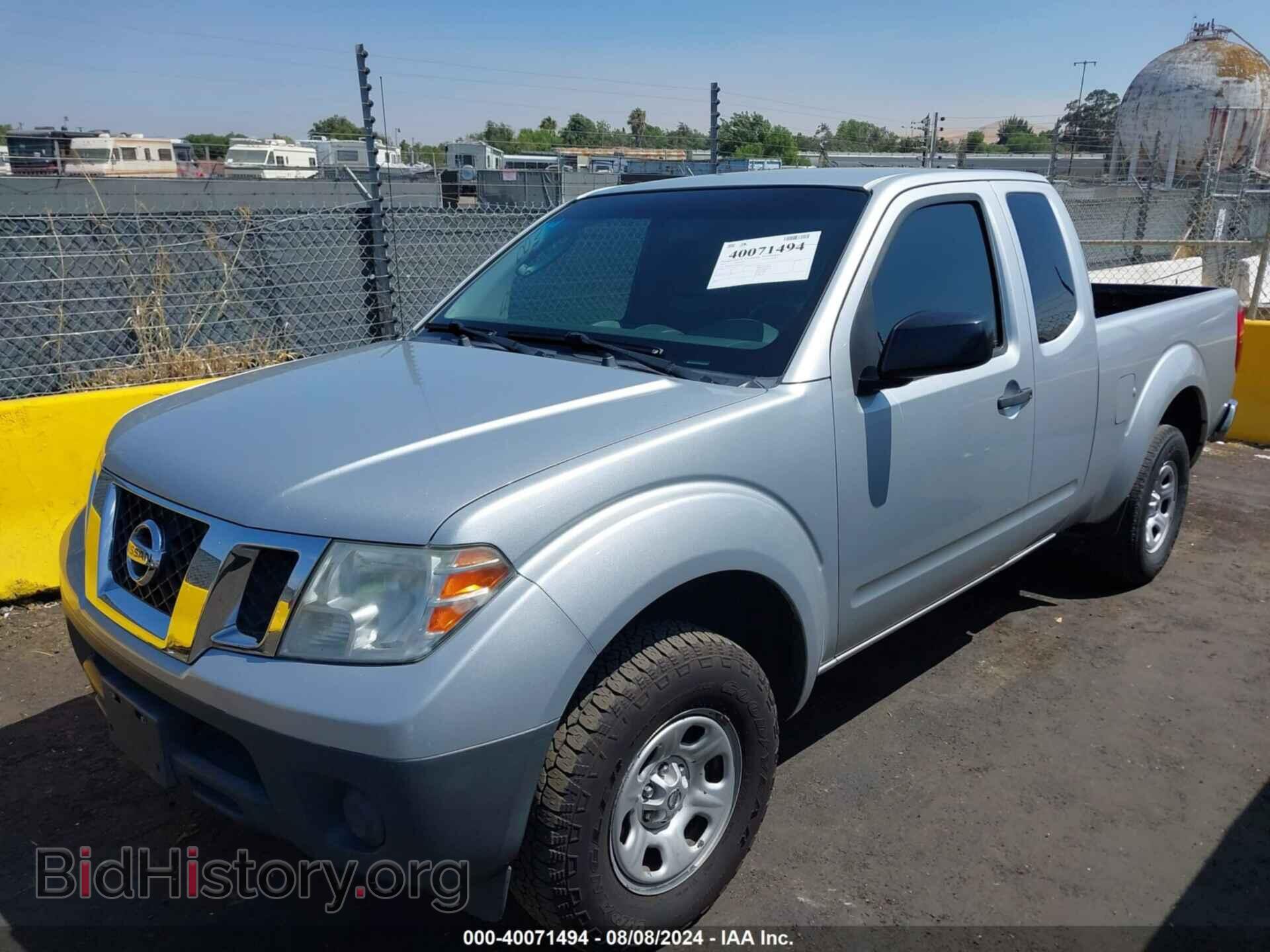 2011 NISSAN FRONTIER - VIN: 1N6BD0CT2BC434552 - Фото 2