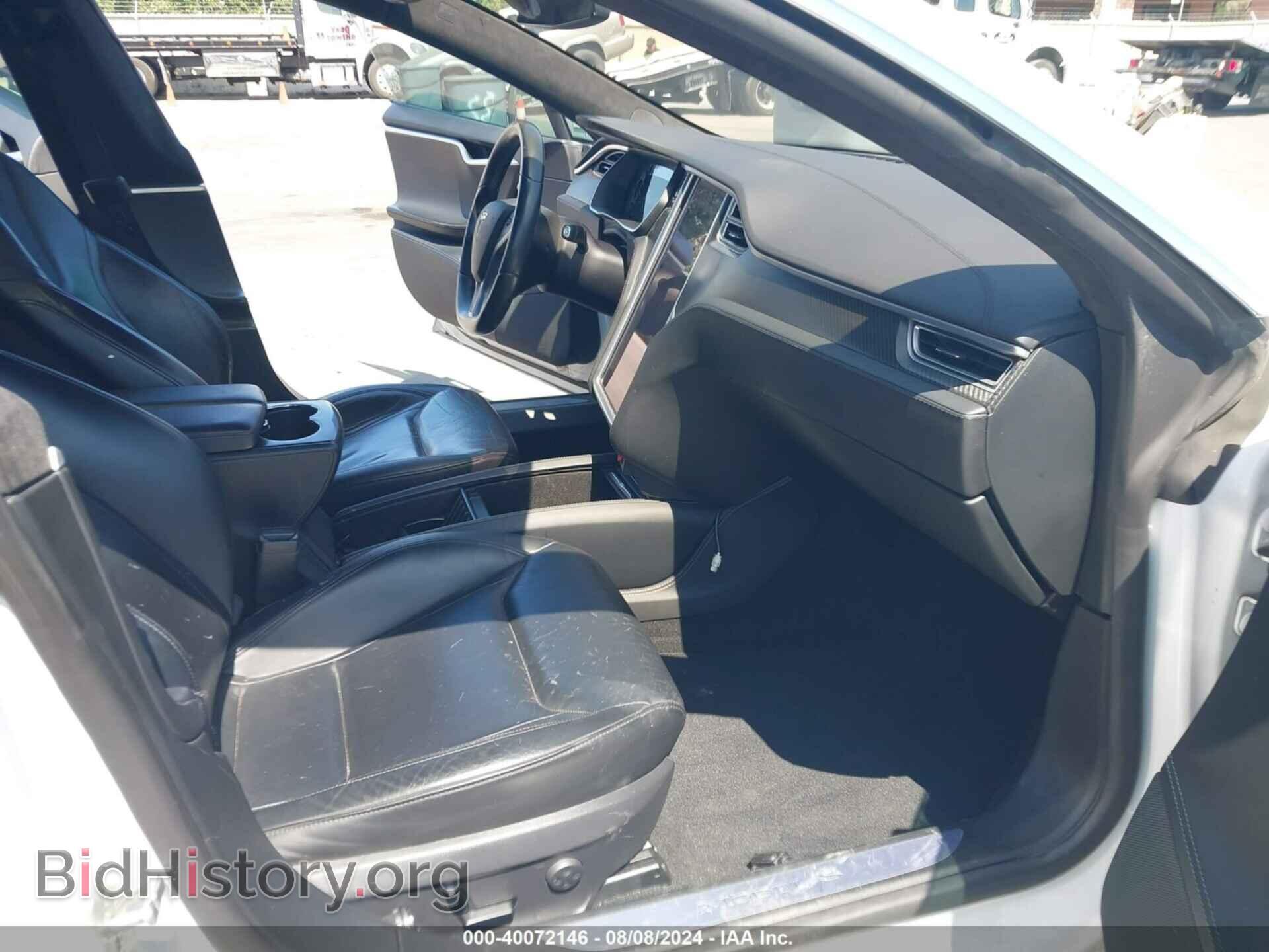 2015 TESLA MODEL S - VIN: 5YJSA1H29FFP76588 - Фото 5