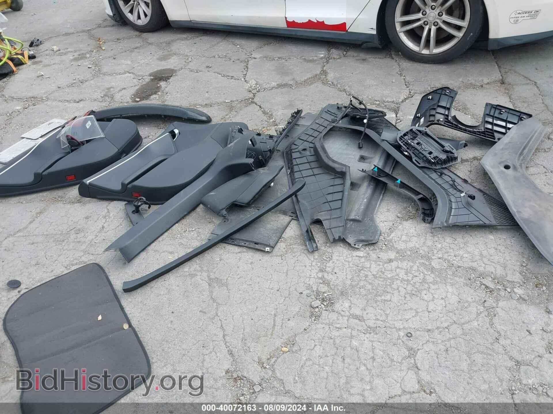 2014 TESLA MODEL S - VIN: 5YJSA1H14EFP36571 - Фото 11