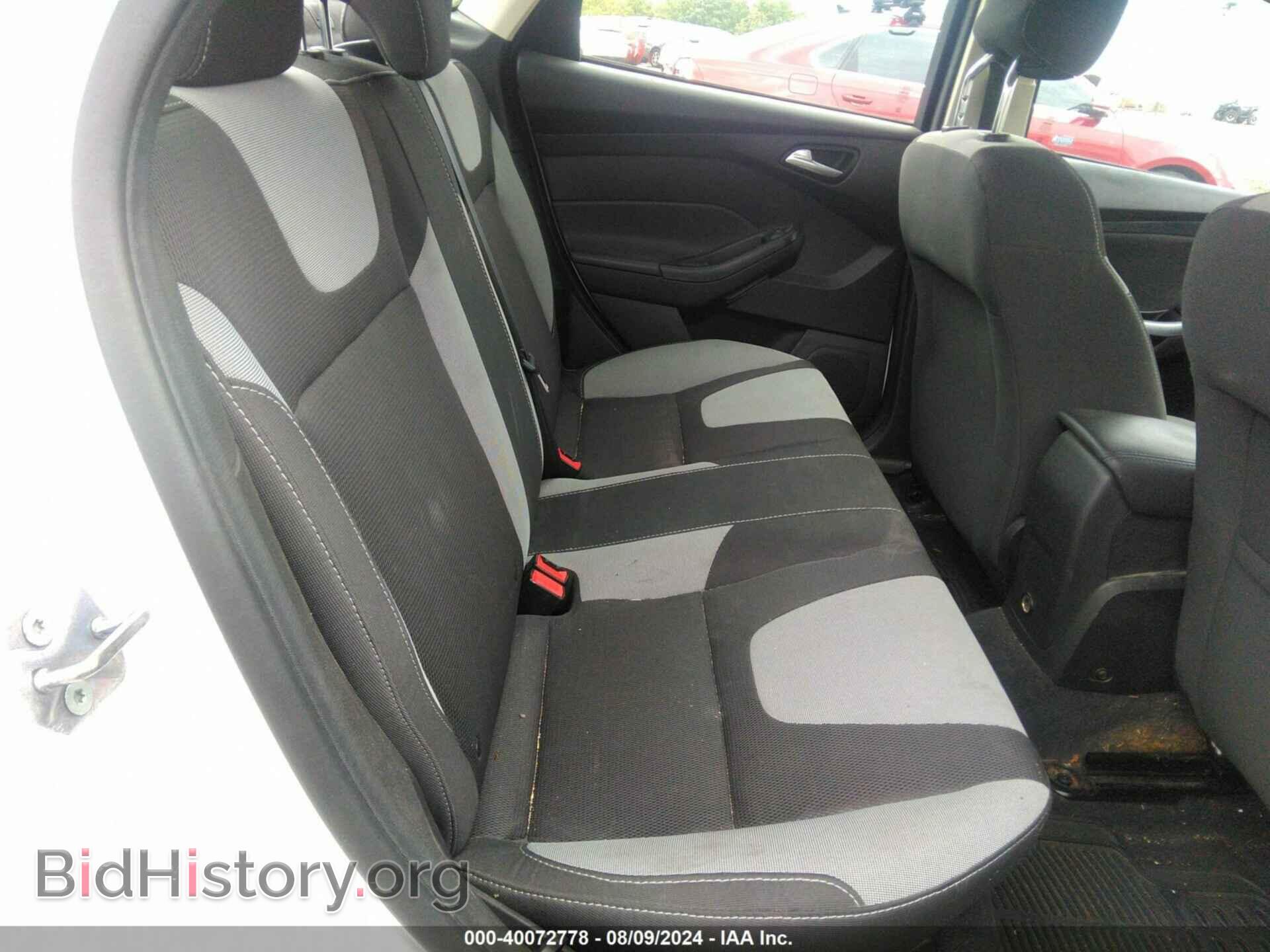 2012 FORD FOCUS - VIN: 1FAHP3F24CL260094 - Фото 8