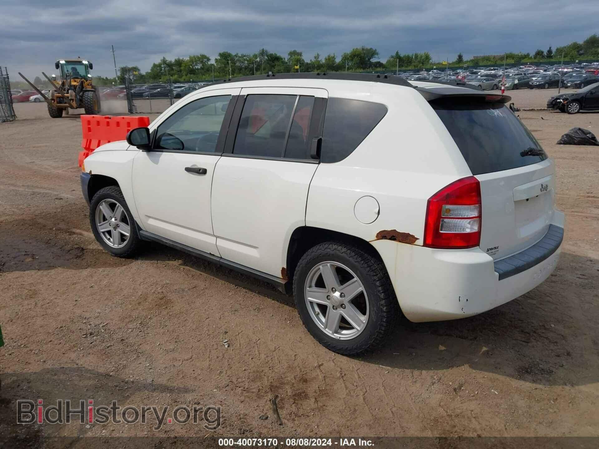 2007 JEEP COMPASS - VIN: 1J8FT47WX7D363582 - Фото 3