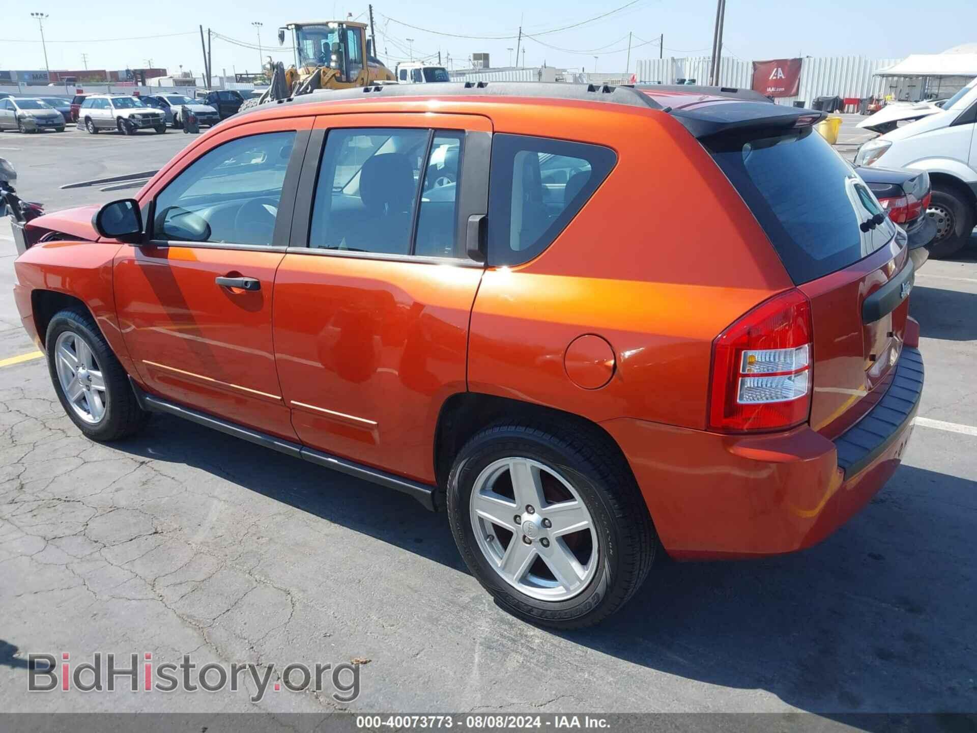2010 JEEP COMPASS - VIN: 1J4NT4FB6AD537151 - Фото 3