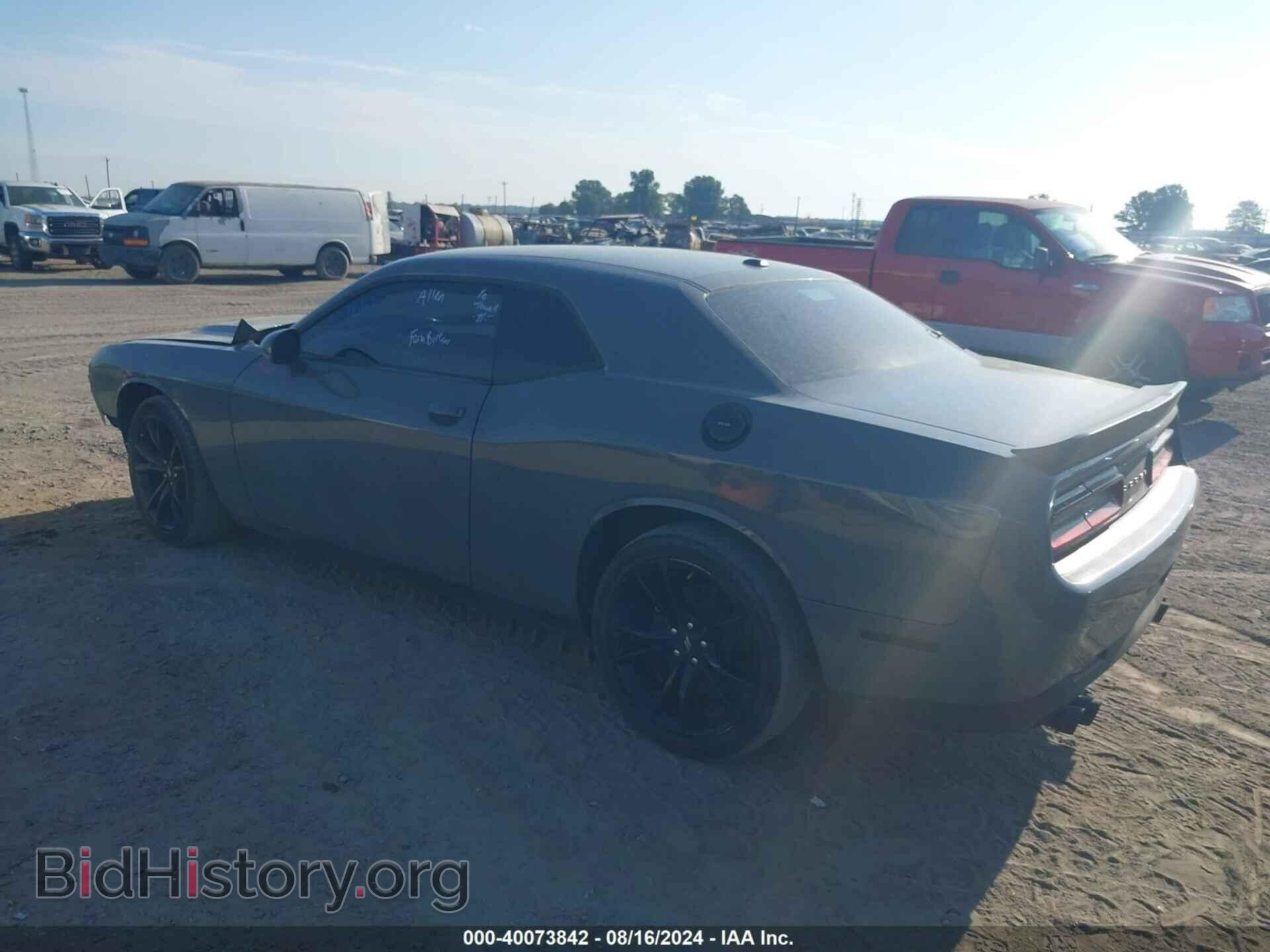 2018 DODGE CHALLENGER - VIN: 2C3CDZAG7JH204765 - Фото 3