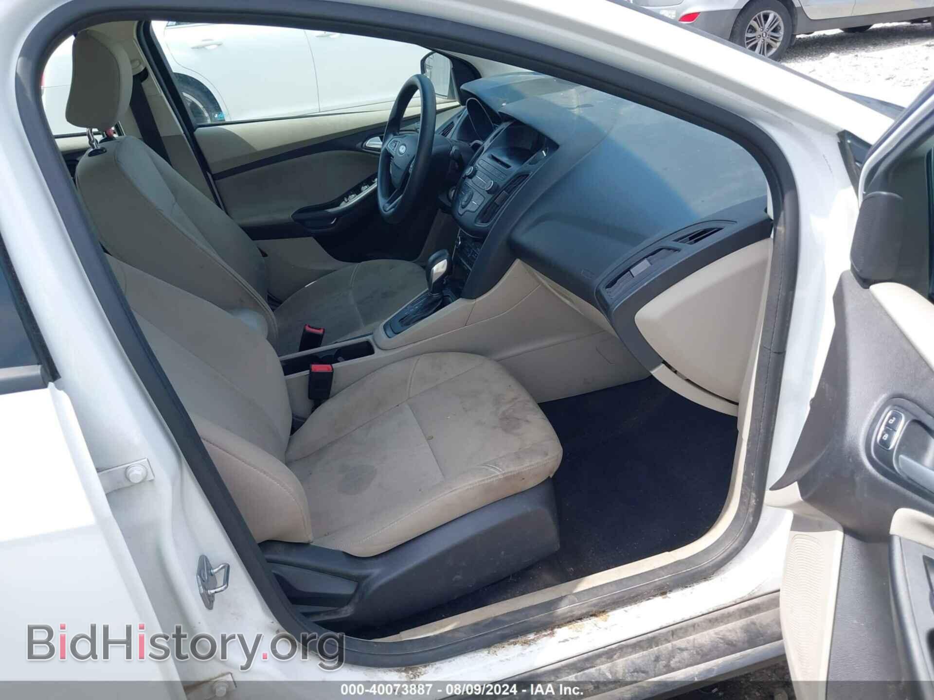 2017 FORD FOCUS - VIN: 1FADP3F22HL282116 - Photo 5
