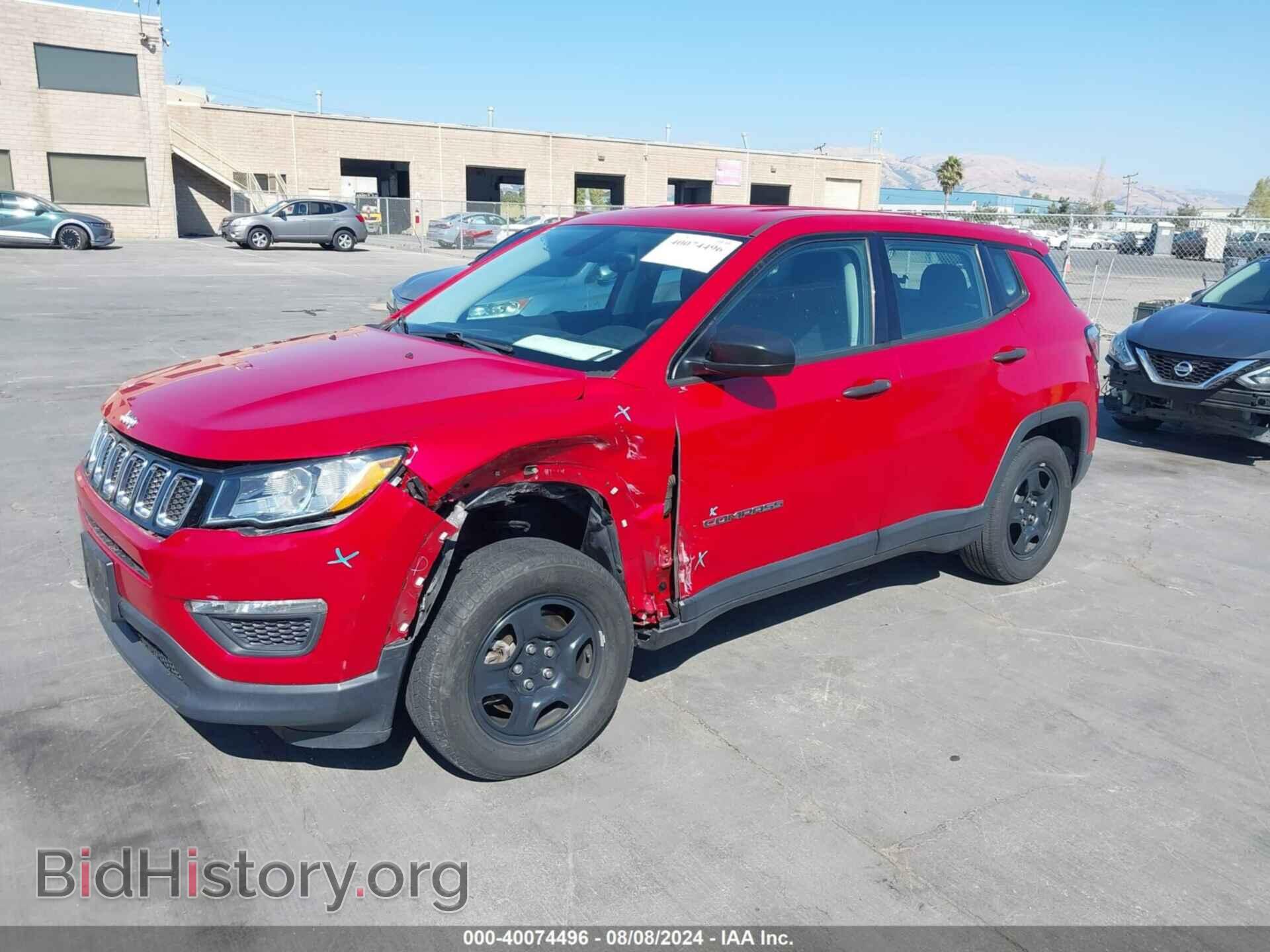 2018 JEEP COMPASS - VIN: 3C4NJCAB0JT137125 - Фото 2