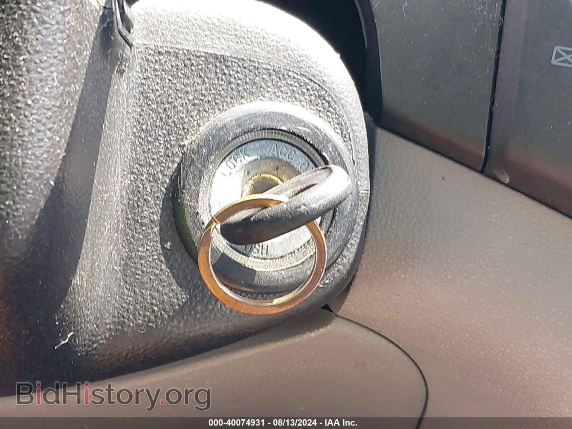 2009 KIA OPTIMA - VIN: KNAGE228X95355432 - Фото 11