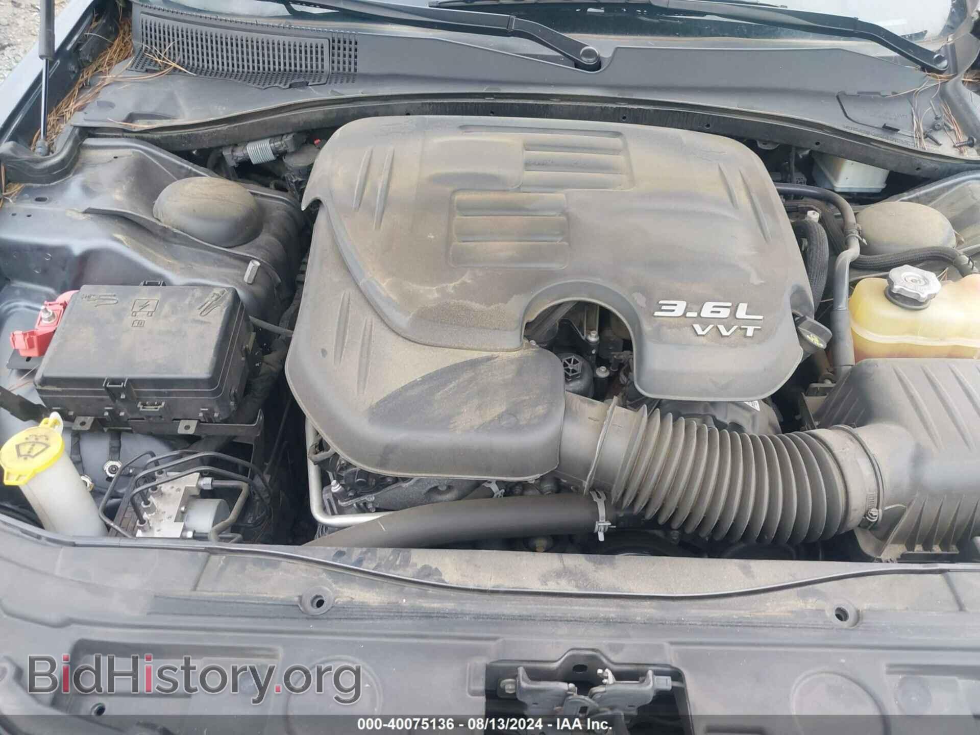 2018 CHRYSLER 300 - VIN: 2C3CCAAGXJH308560 - Фото 10