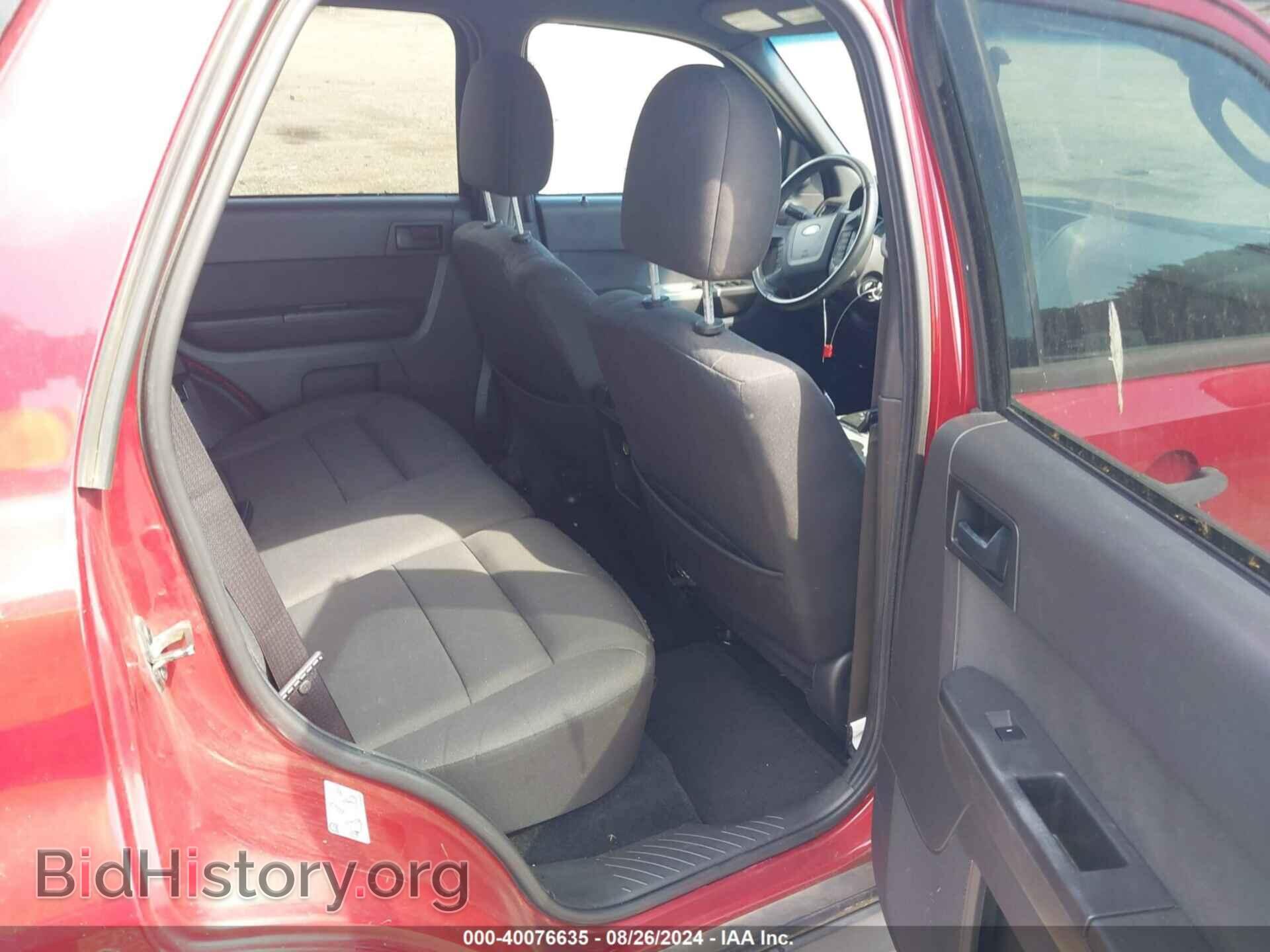 2011 FORD ESCAPE - VIN: 1FMCU0D75BKB52660 - Photo 8