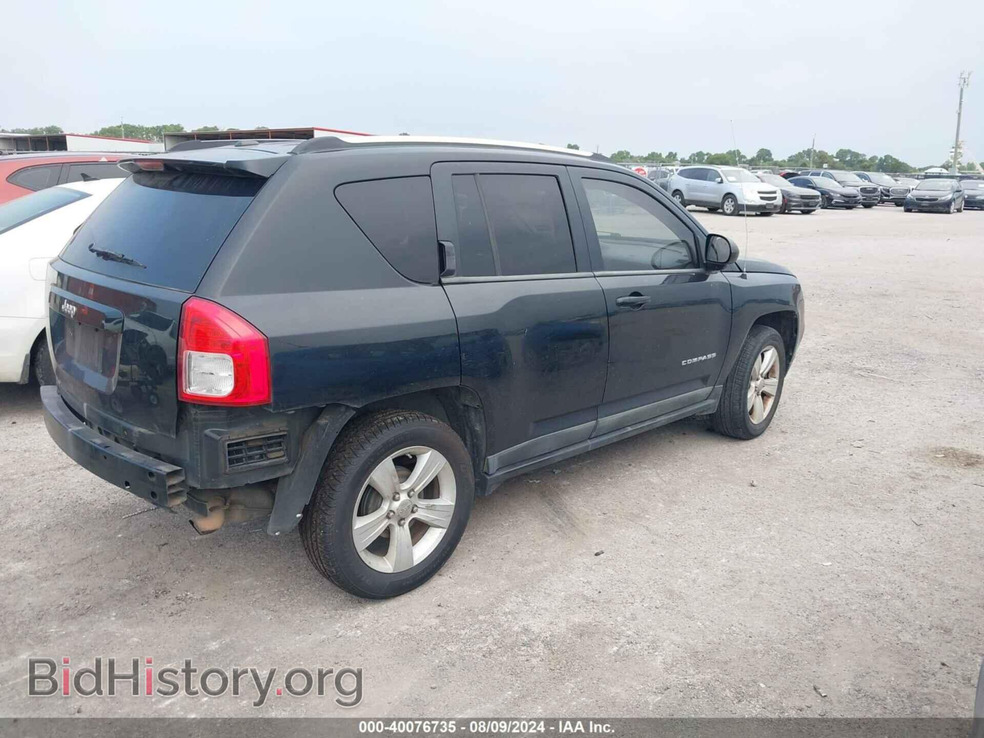 2011 JEEP COMPASS - VIN: 1J4NT1FA5BD208156 - Photo 4
