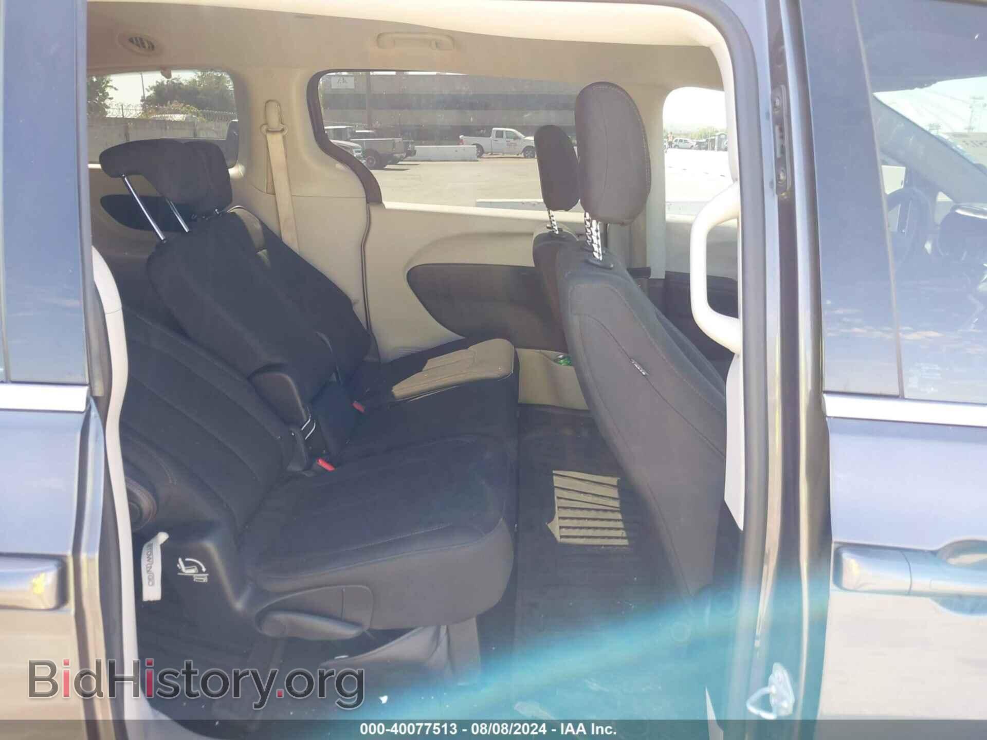 2017 CHRYSLER PACIFICA - VIN: 2C4RC1CG0HR609412 - Photo 8