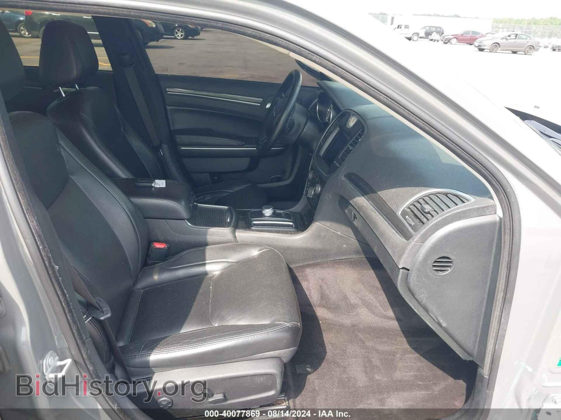 2018 CHRYSLER 300 - VIN: 2C3CCAAG6JH250267 - Фото 5