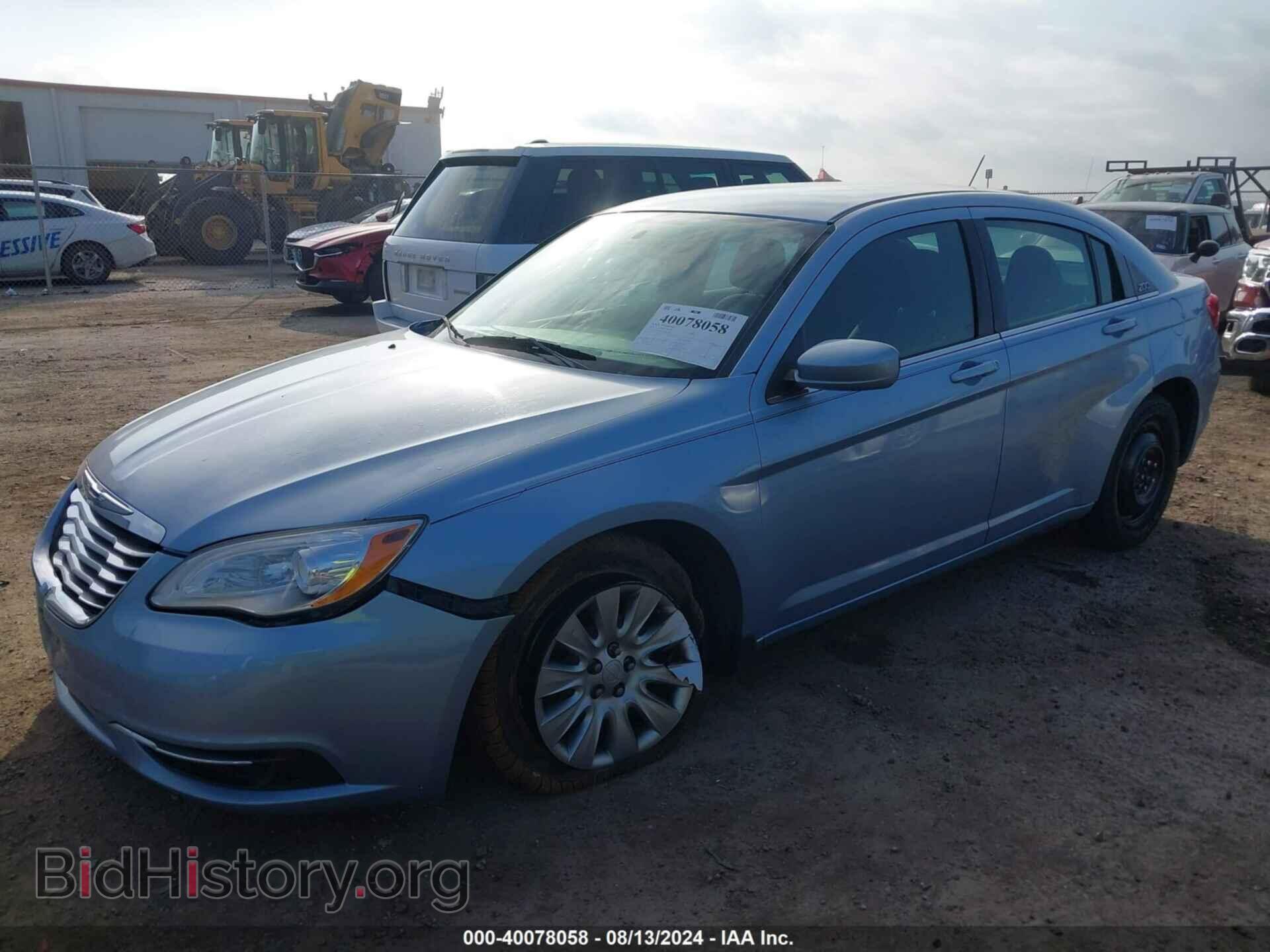 2014 CHRYSLER 200 - VIN: 1C3CCBAB7EN207936 - Фото 2