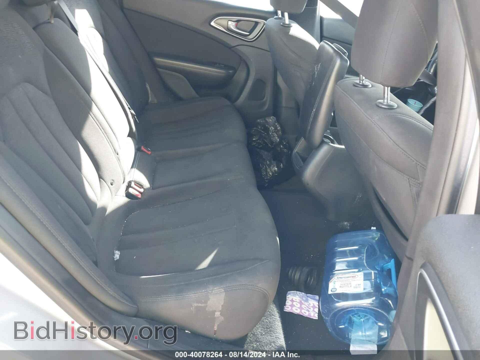 2015 CHRYSLER 200 - VIN: 1C3CCCAB9FN722704 - Фото 8