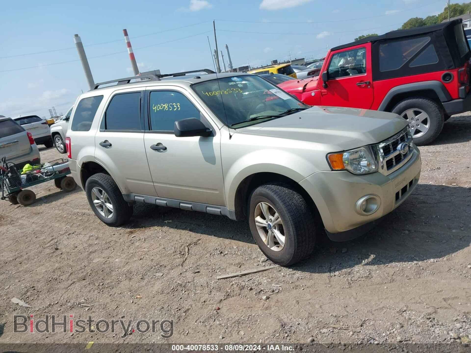 Фотография 1FMCU0D73AKA35254 - FORD ESCAPE 2010