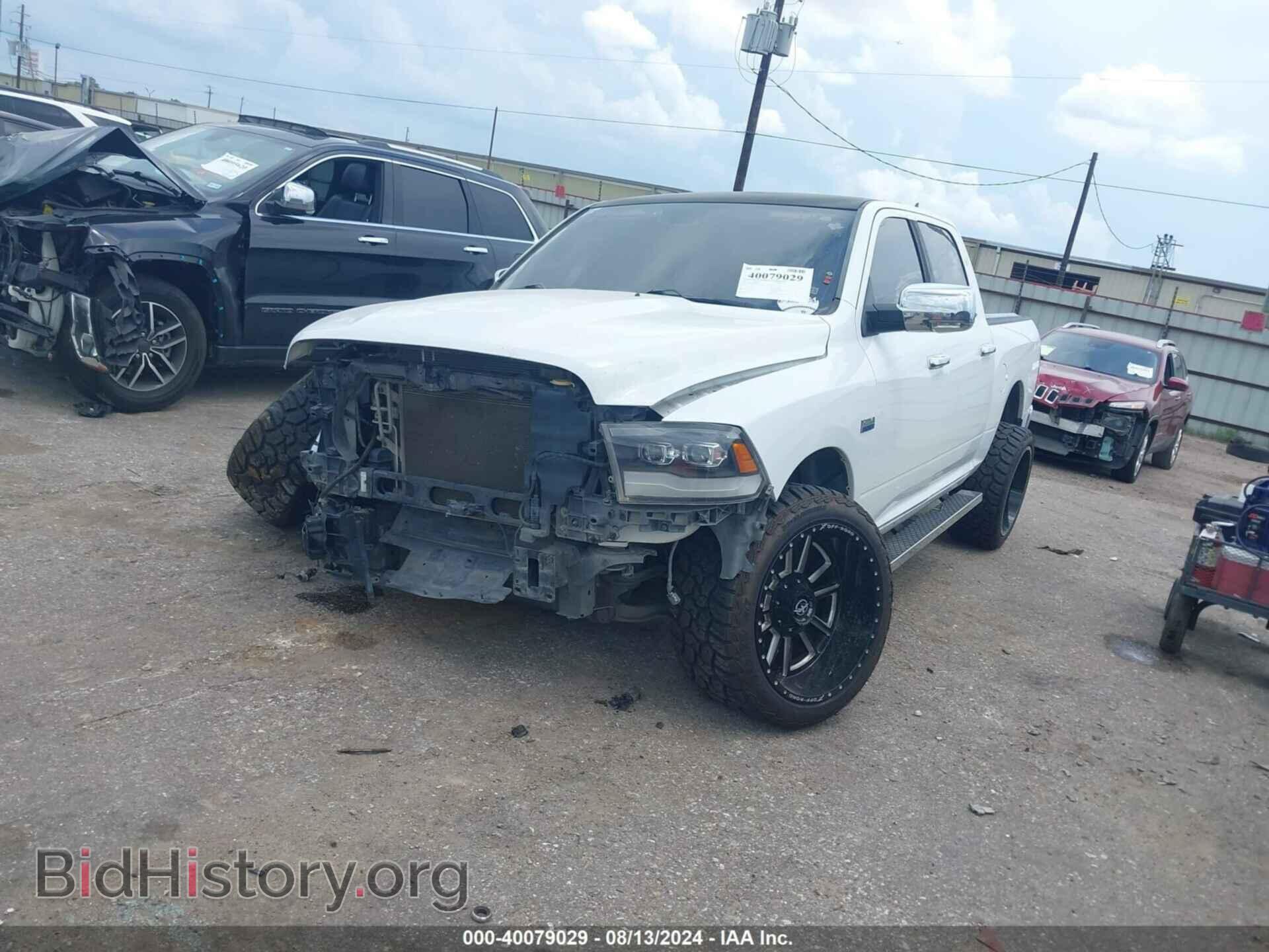 2017 RAM 1500 - VIN: 1C6RR7LT4HS528174 - Фото 2