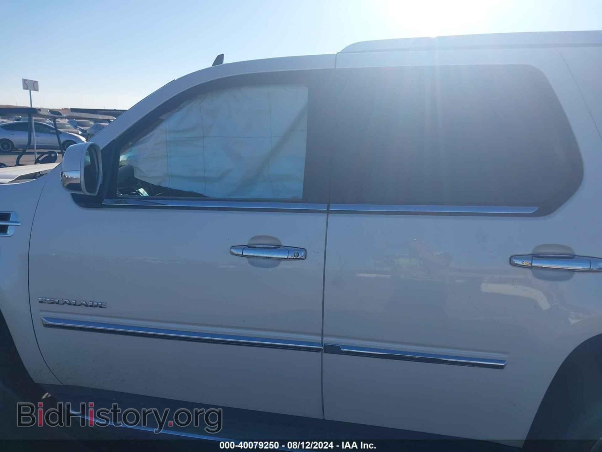 2013 CADILLAC ESCALADE - VIN: 1GYS4BEF9DR310939 - Фото 15