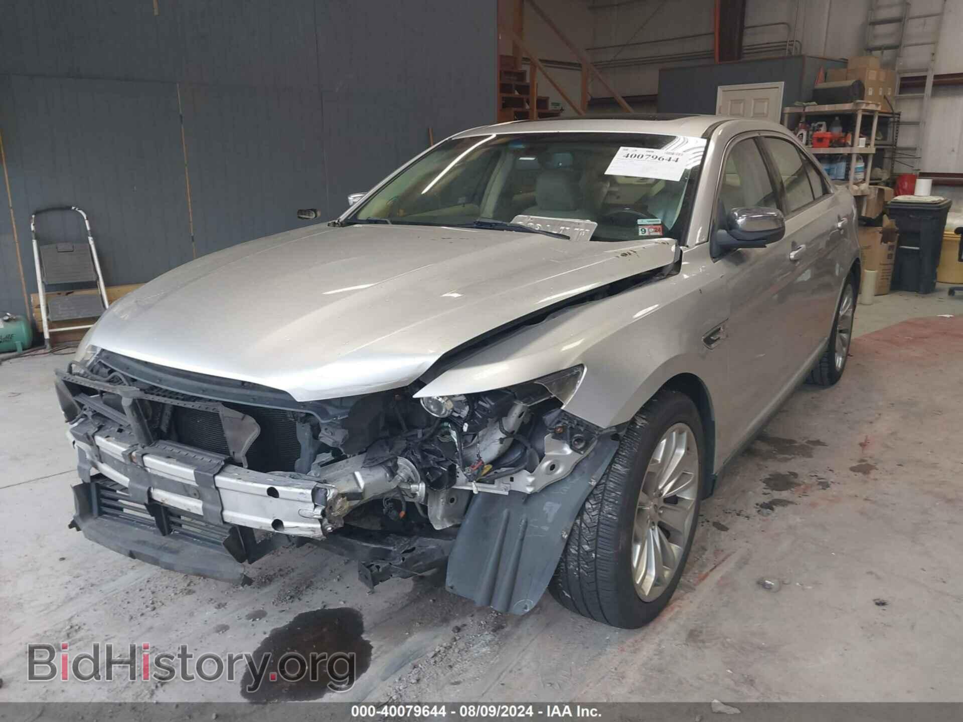 2013 FORD TAURUS - VIN: 1FAHP2F83DG154311 - Фото 2