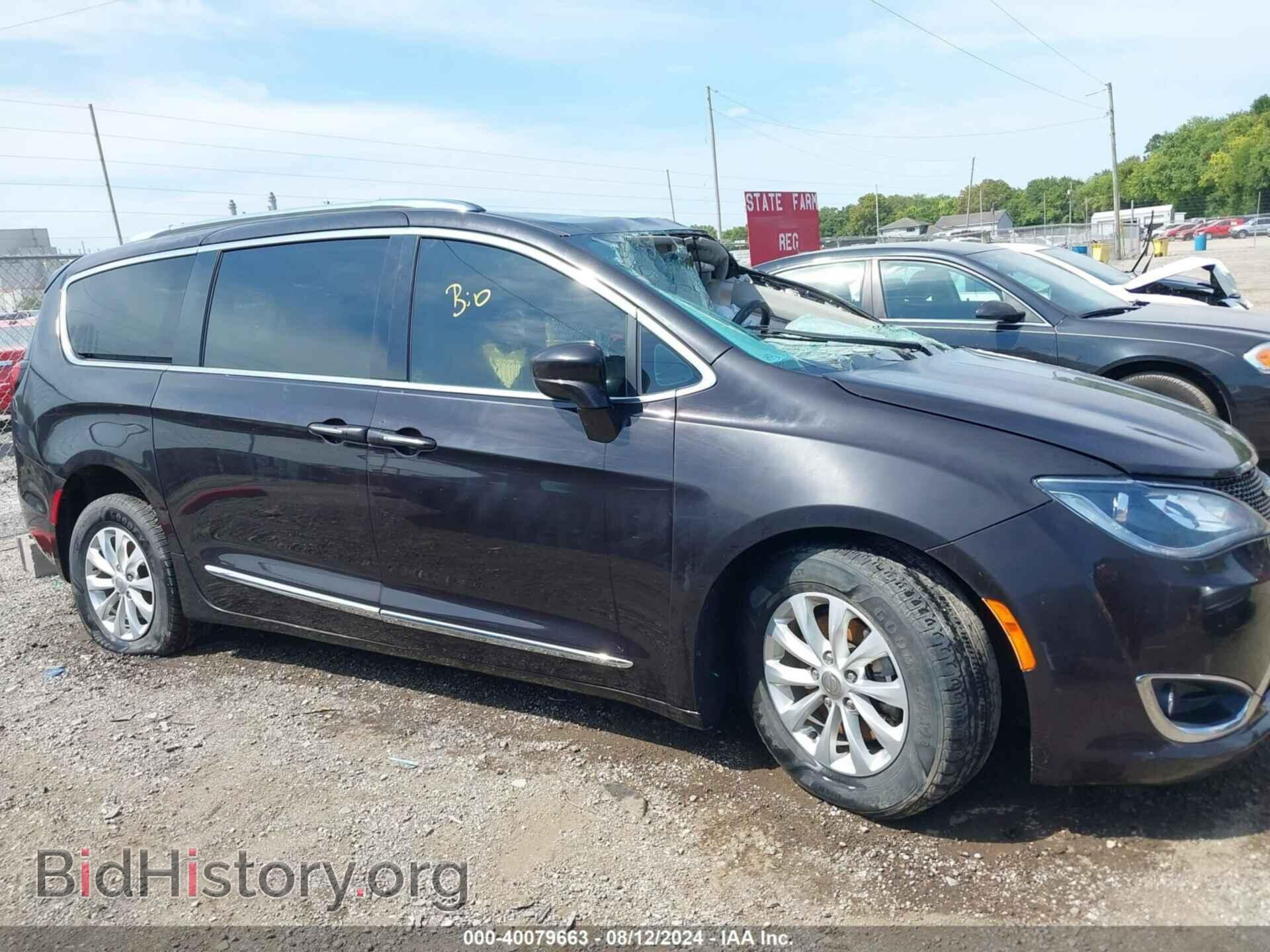 2019 CHRYSLER PACIFICA - VIN: 2C4RC1BG9KR547954 - Фото 12