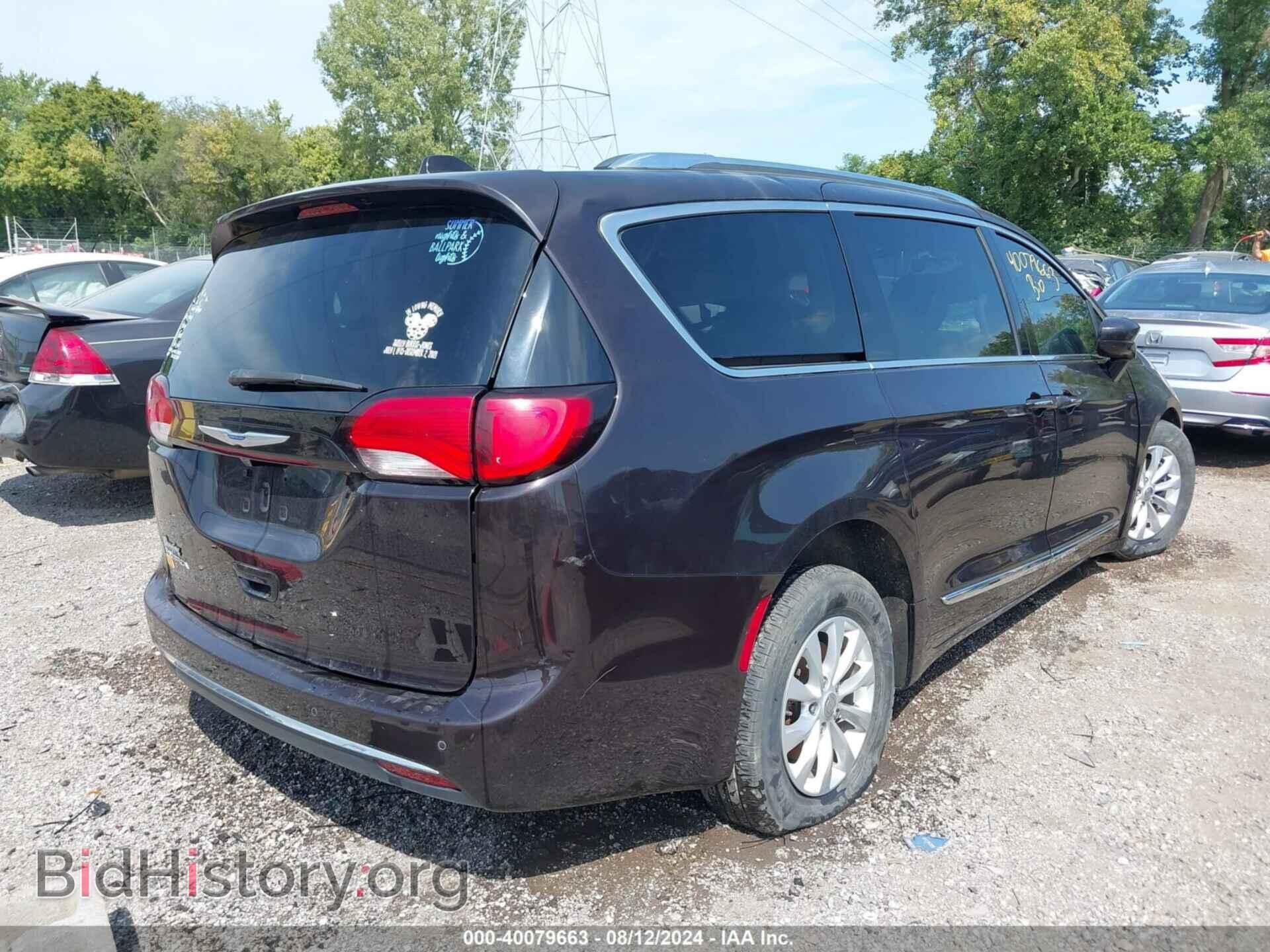 2019 CHRYSLER PACIFICA - VIN: 2C4RC1BG9KR547954 - Фото 4