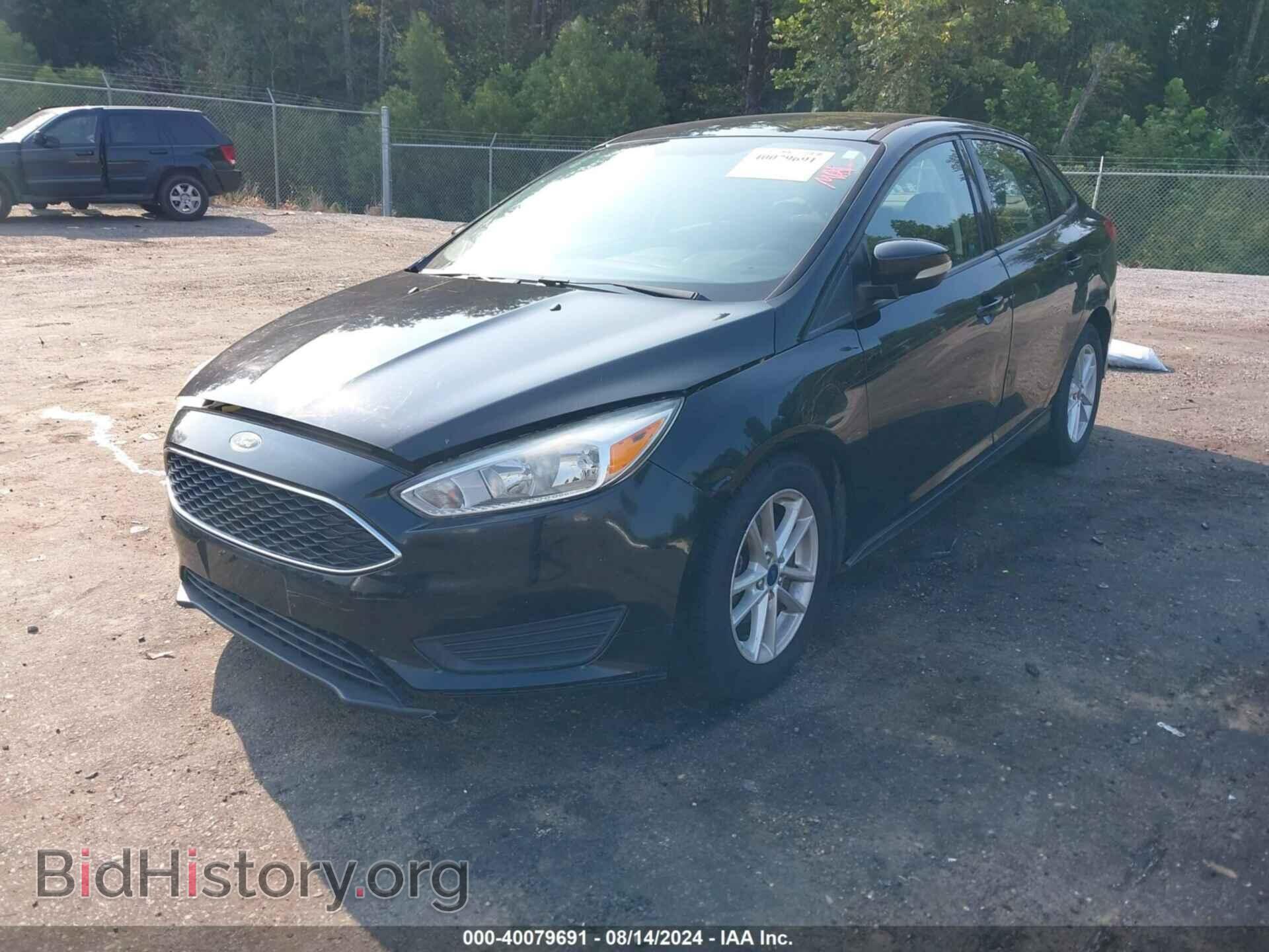 2017 FORD FOCUS - VIN: 1FADP3F29HL247881 - Фото 2