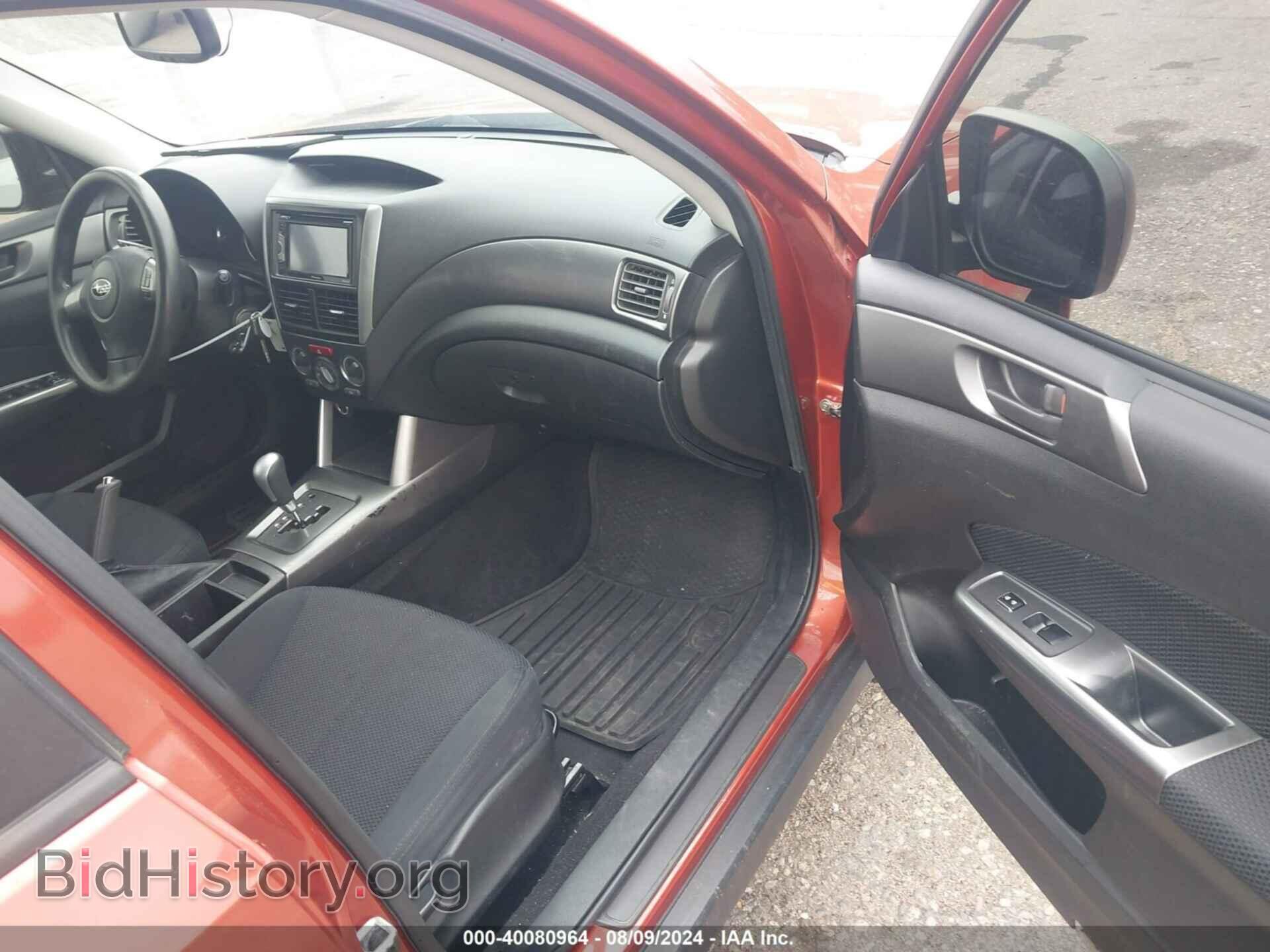 2011 SUBARU FORESTER - VIN: JF2SHAAC9BH735954 - Фото 5