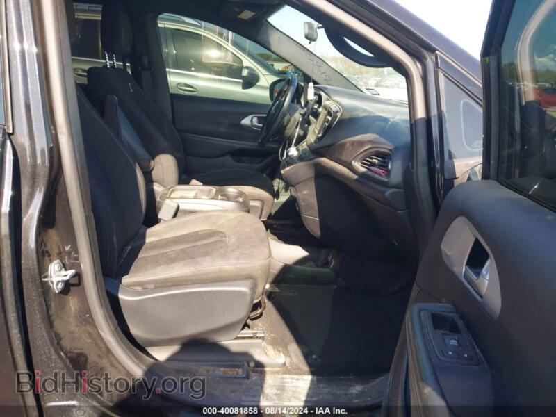 2018 Chrysler PACIFICA (VIN 2C4RC1FG8JR357877) — фото 5 из 16