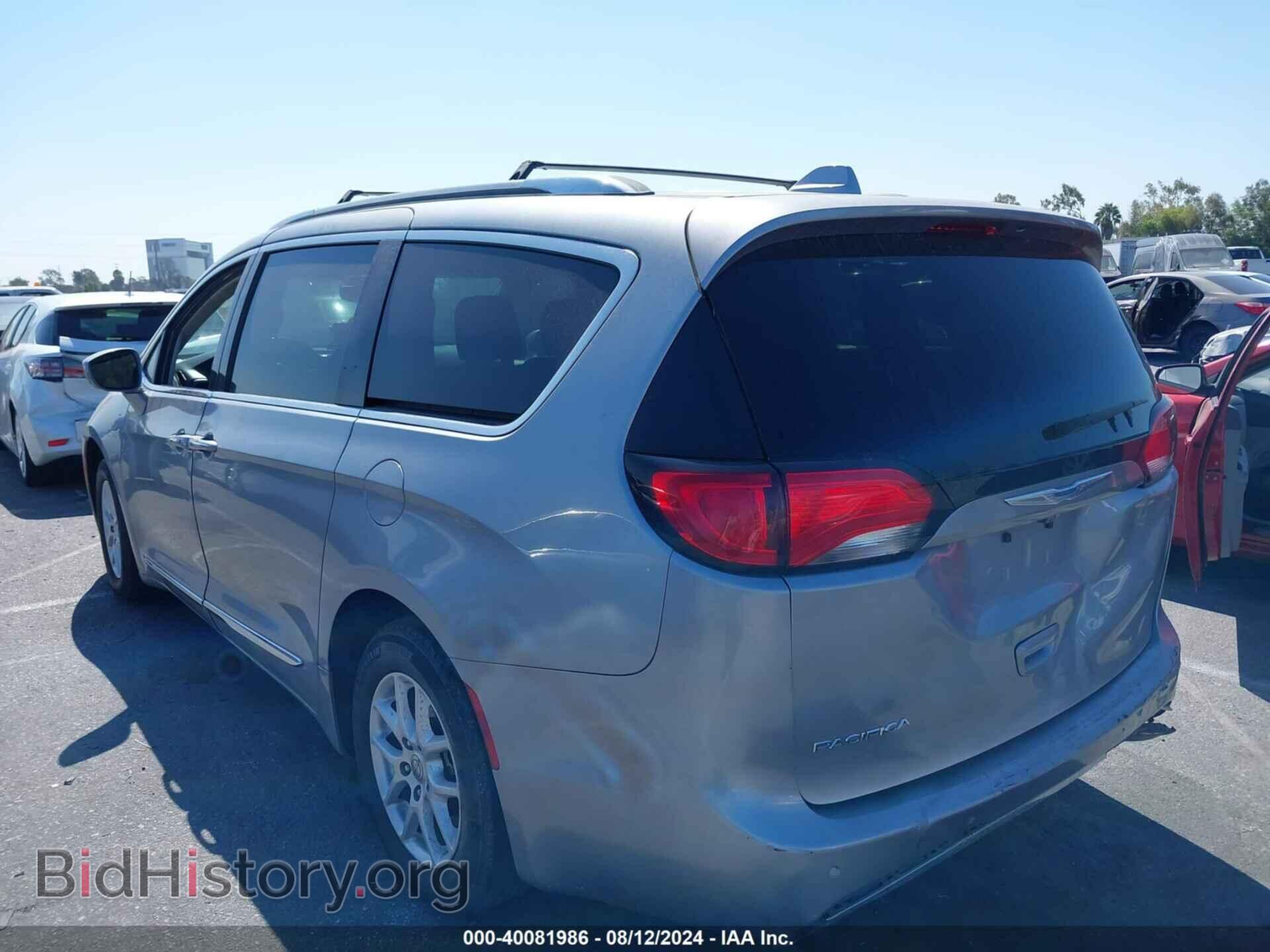 2020 CHRYSLER PACIFICA - VIN: 2C4RC1BG9LR117911 - Фото 3
