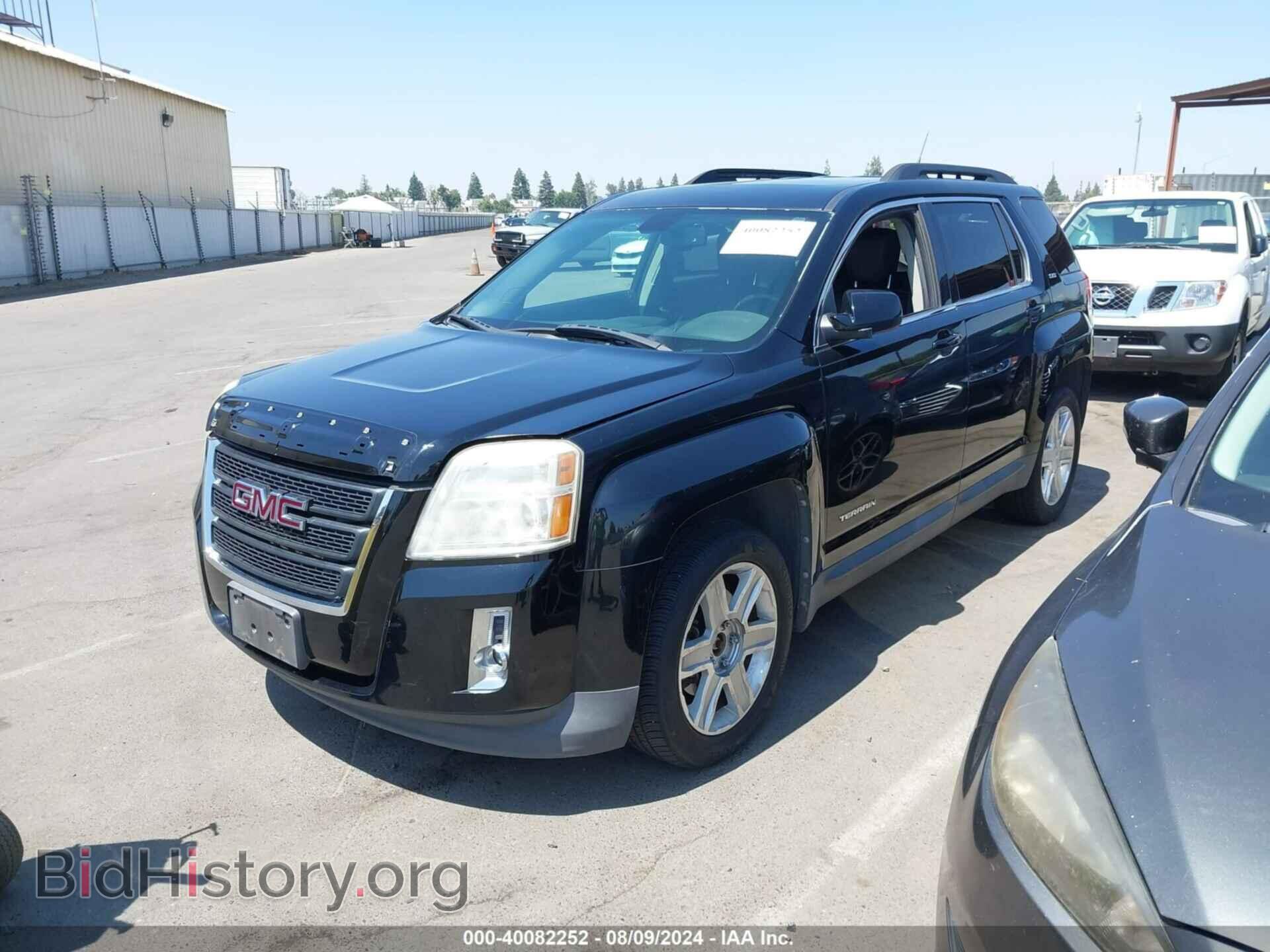 2010 GMC TERRAIN - VIN: 2CTFLGEY3A6412063 - Photo 2