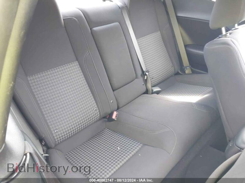 2023 Dodge CHALLENGER (VIN 2C3CDZAG1PH601879) — фото 8 из 16