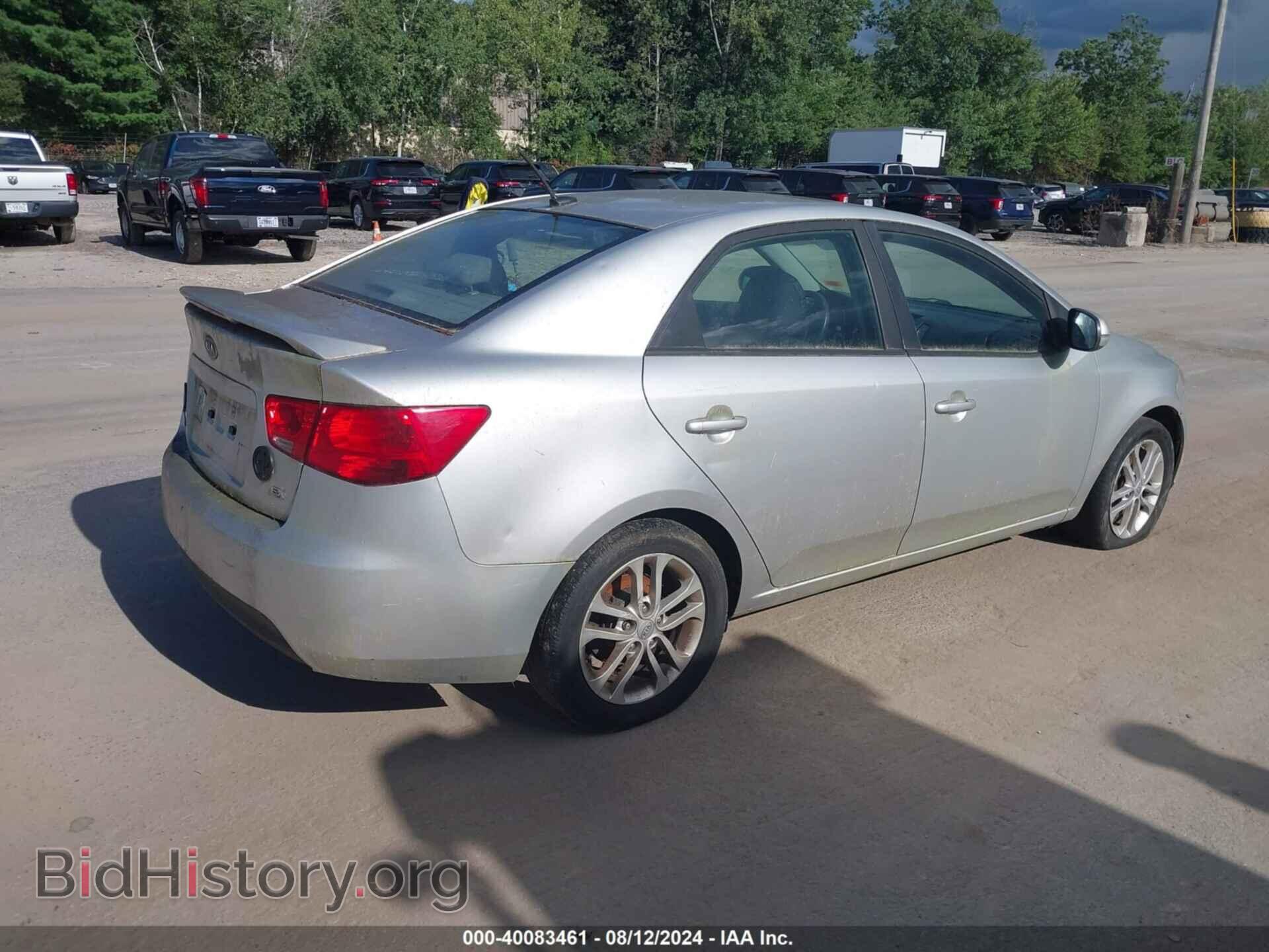 2011 KIA FORTE - VIN: KNAFU4A29B5366404 - Фото 4