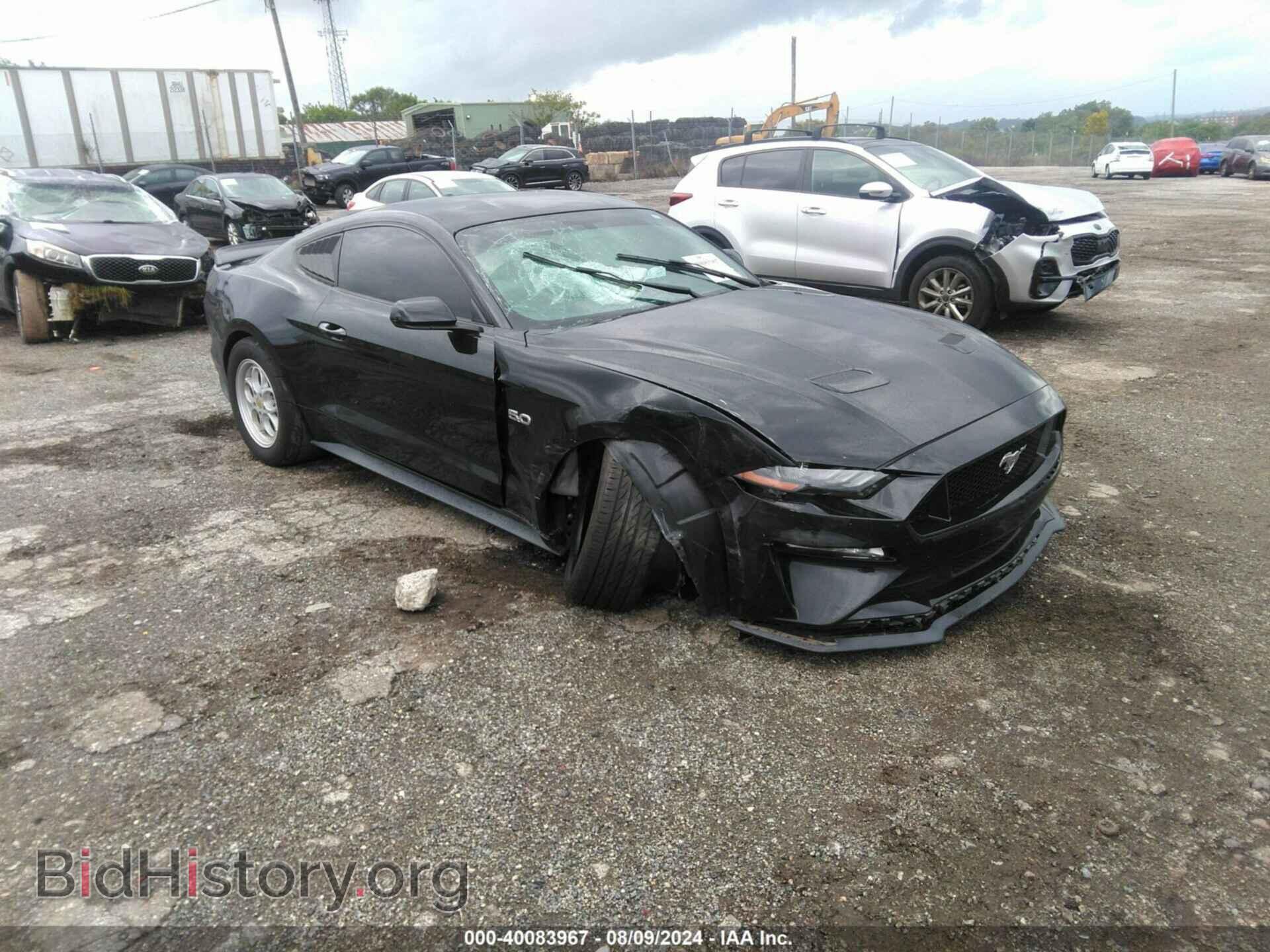 Photo 1FA6P8CF9J5116845 - FORD MUSTANG 2018
