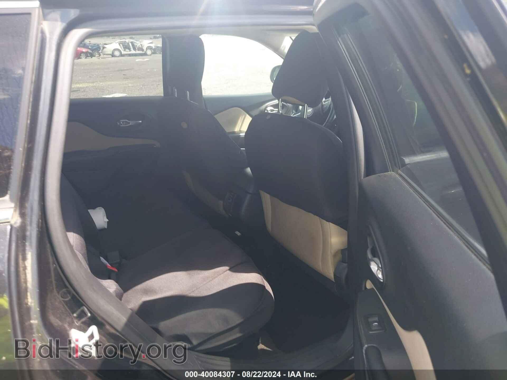 2015 JEEP CHEROKEE - VIN: 1C4PJMCS0FW792463 - Фото 8