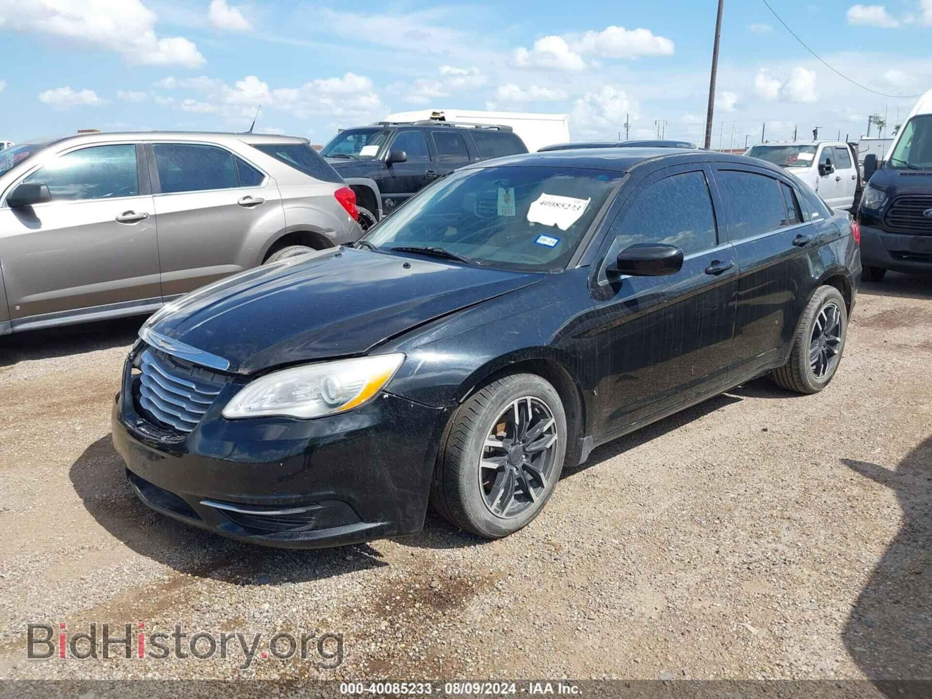 2014 CHRYSLER 200 - VIN: 1C3CCBBG8EN105698 - Фото 2