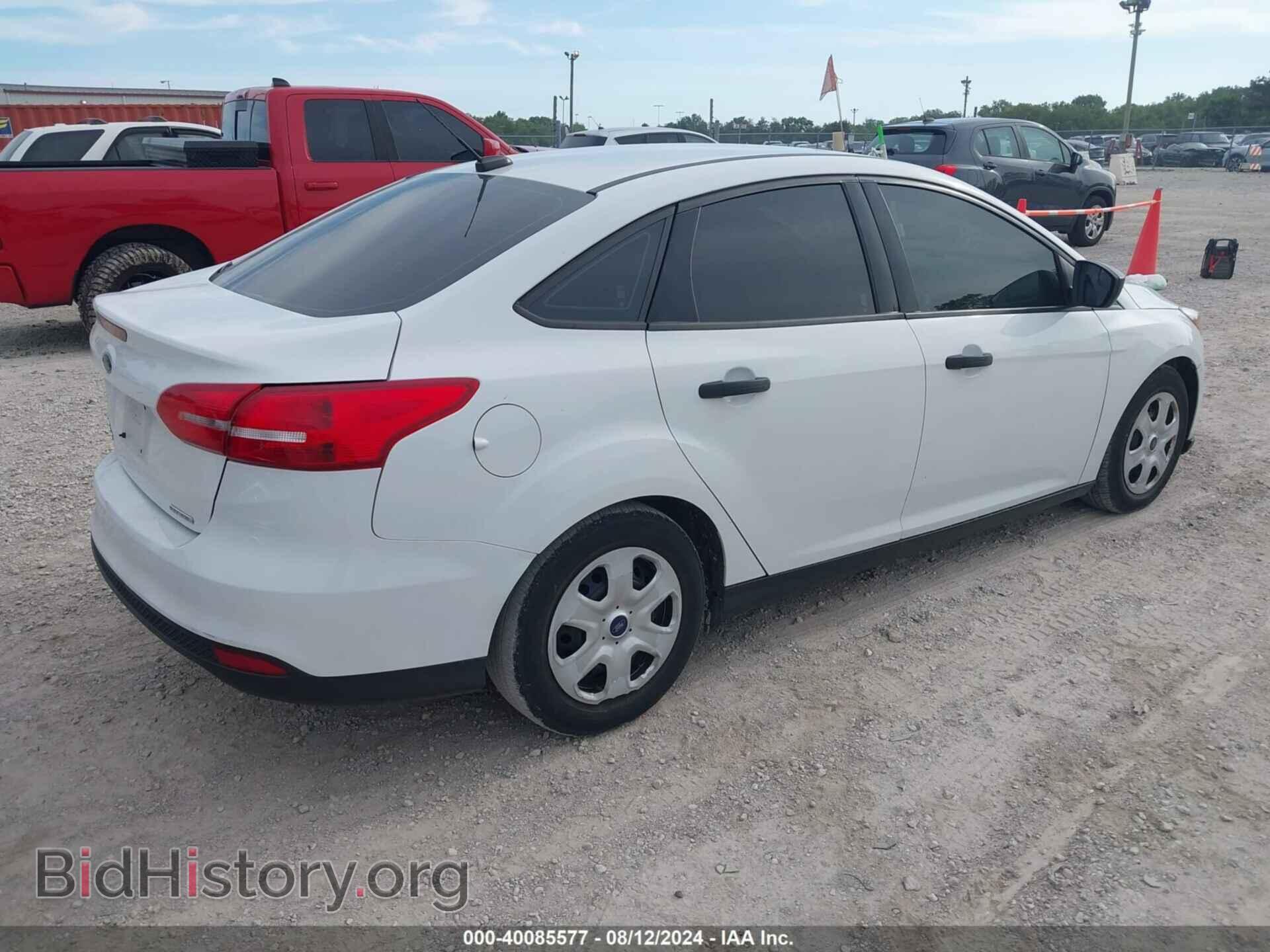 2016 FORD FOCUS - VIN: 1FADP3E2XGL267007 - Фото 4