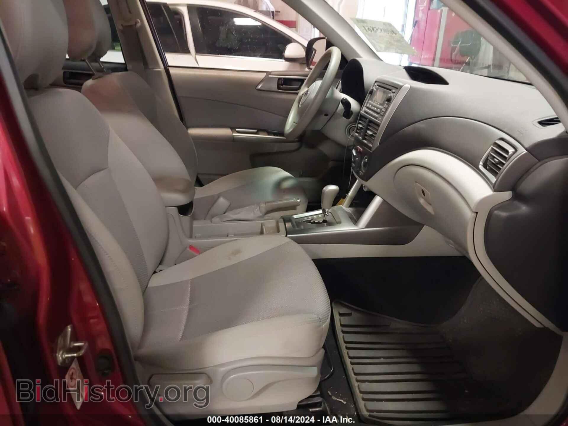 2013 SUBARU FORESTER - VIN: JF2SHABC8DH422802 - Фото 5