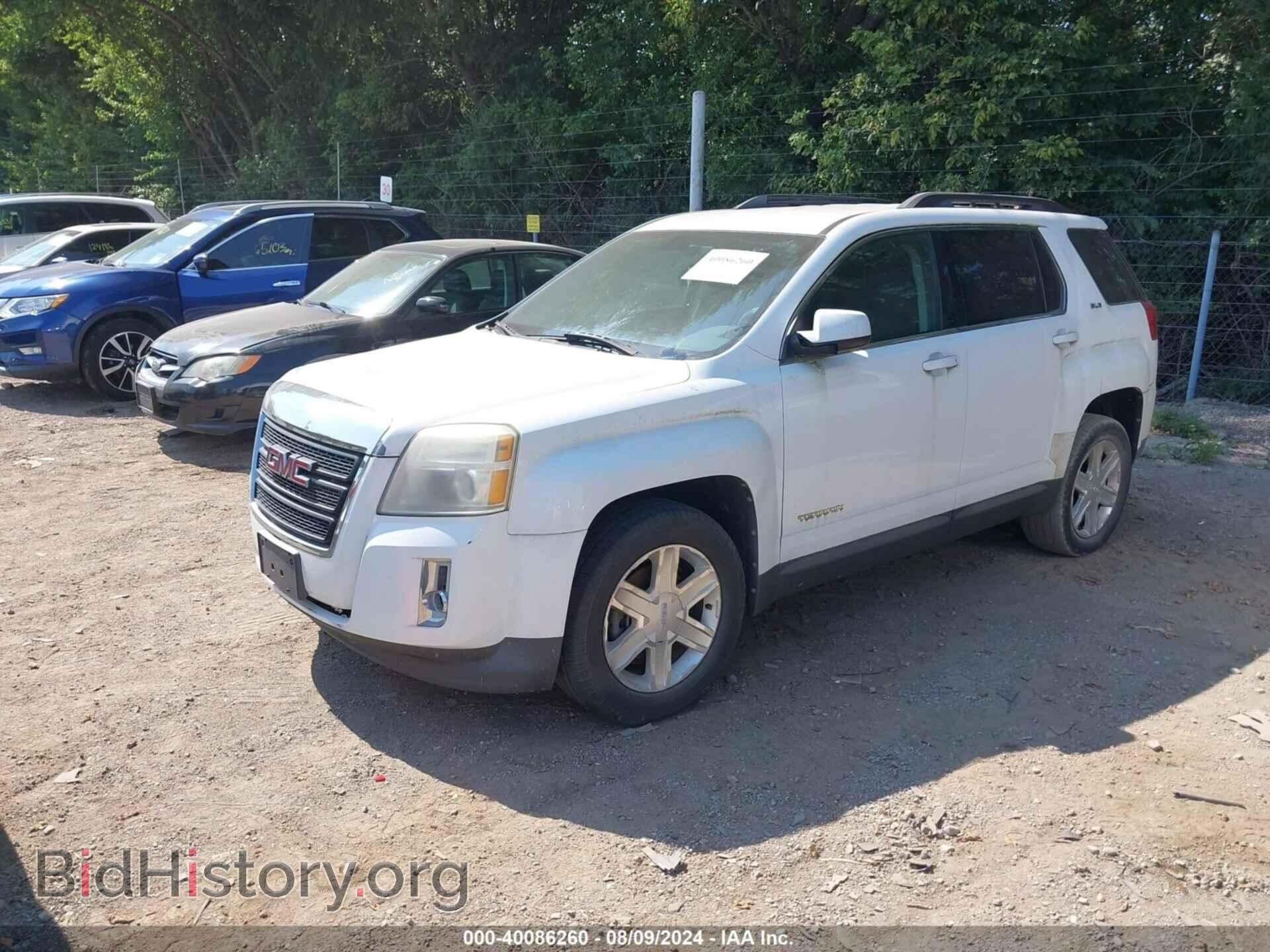 2011 GMC TERRAIN - VIN: 2CTALSEC6B6350886 - Фото 2