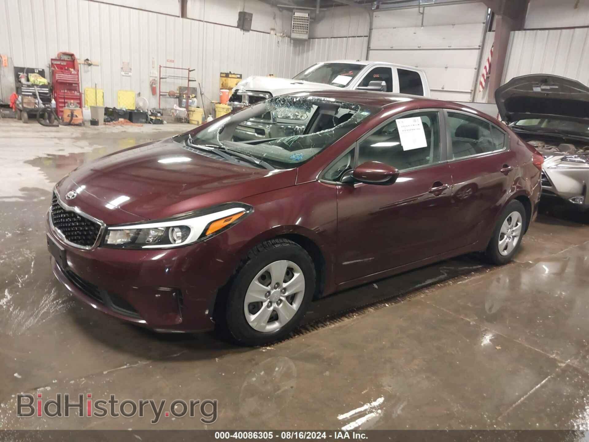 2017 KIA FORTE - VIN: 3KPFL4A74HE140284 - Photo 2