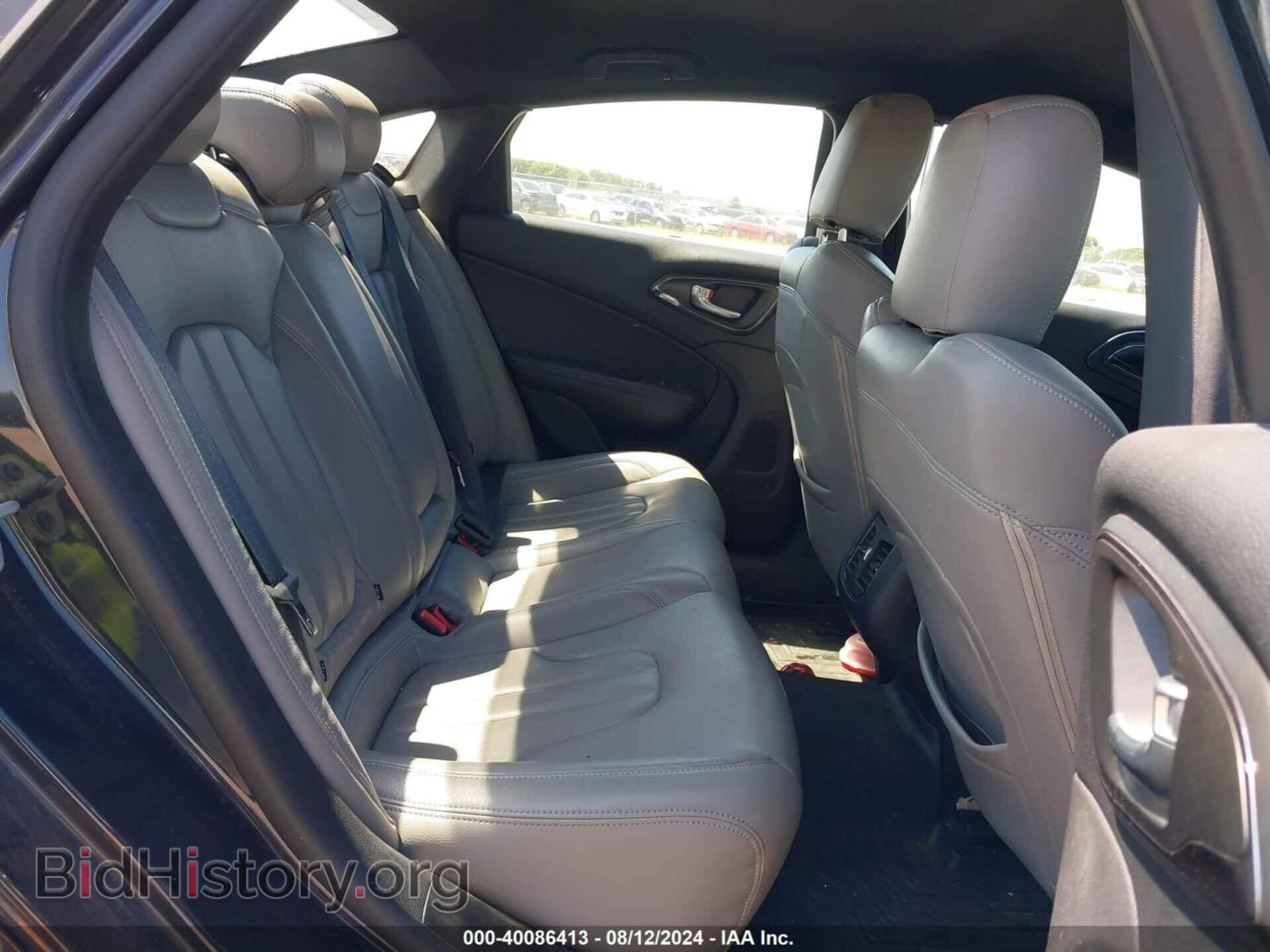 2016 CHRYSLER 200 - VIN: 1C3CCCBB2GN185089 - Фото 8