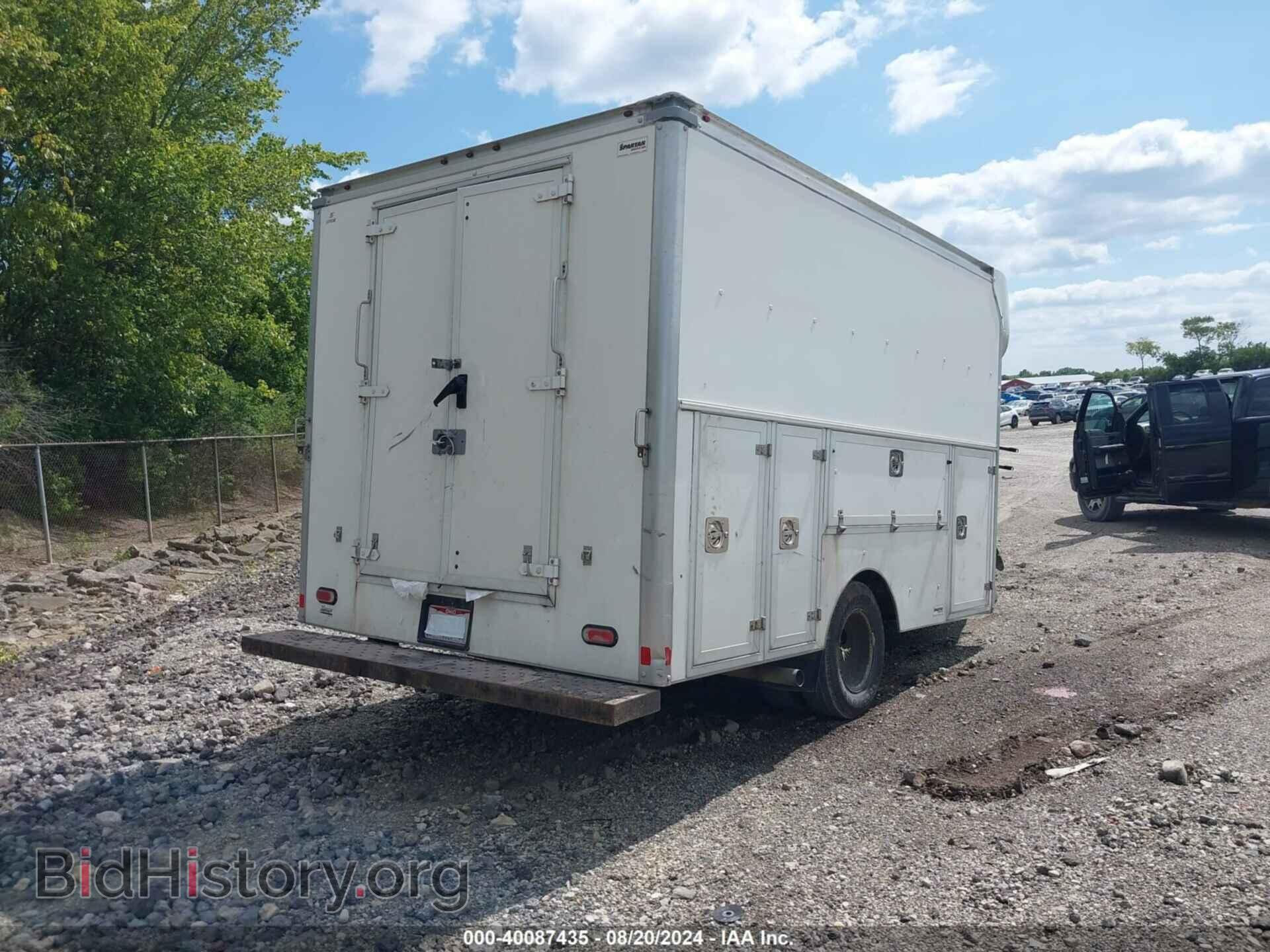 2019 FORD E-350 CUTAWAY - VIN: 1FDWE3F62KDC59363 - Фото 4