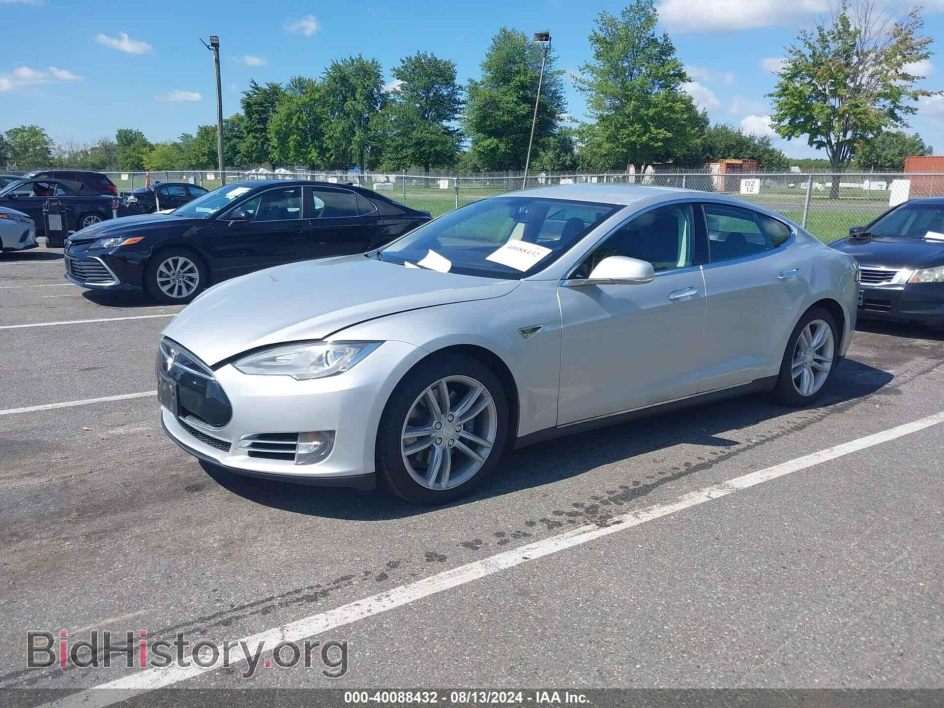 2013 TESLA MODEL S - VIN: 5YJSA1BG7DFP12583 - Фото 2