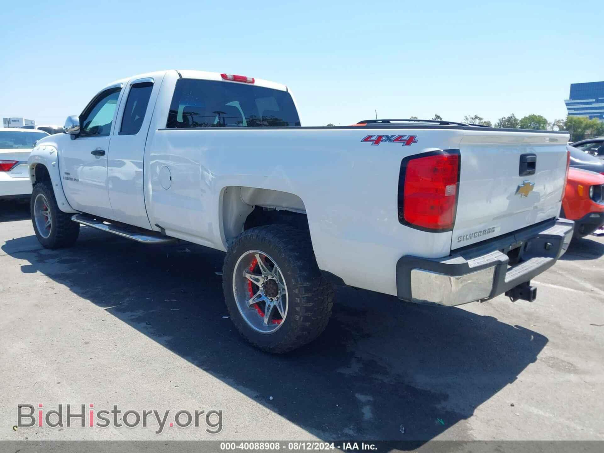 2008 GMC SIERRA 2500HD - VIN: 1GTHK29618E171676 - Фото 3