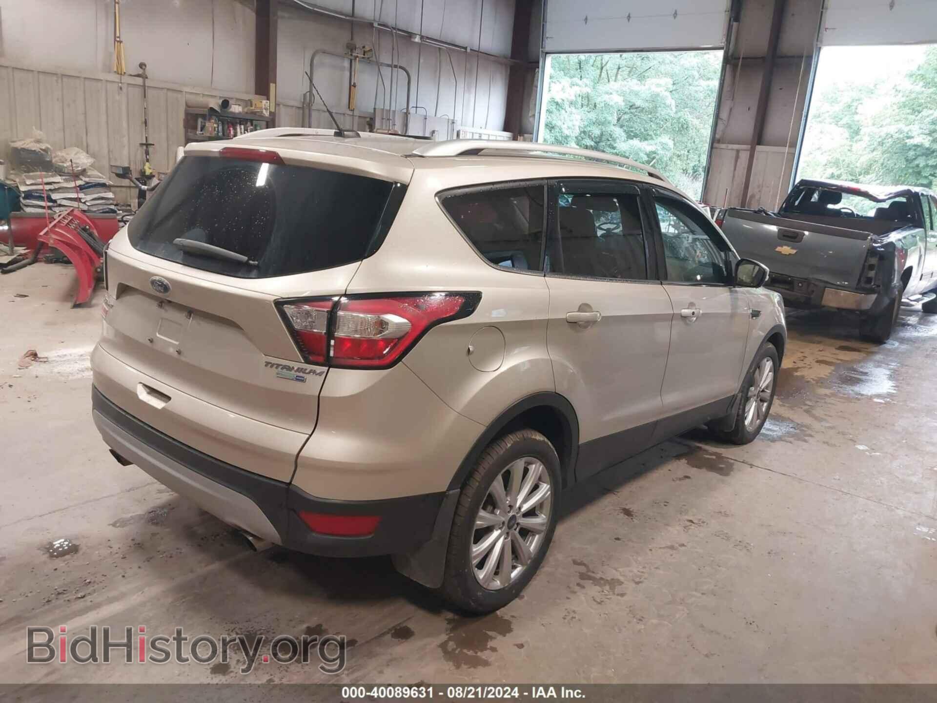2017 FORD ESCAPE - VIN: 1FMCU9J97HUD47330 - Фото 4